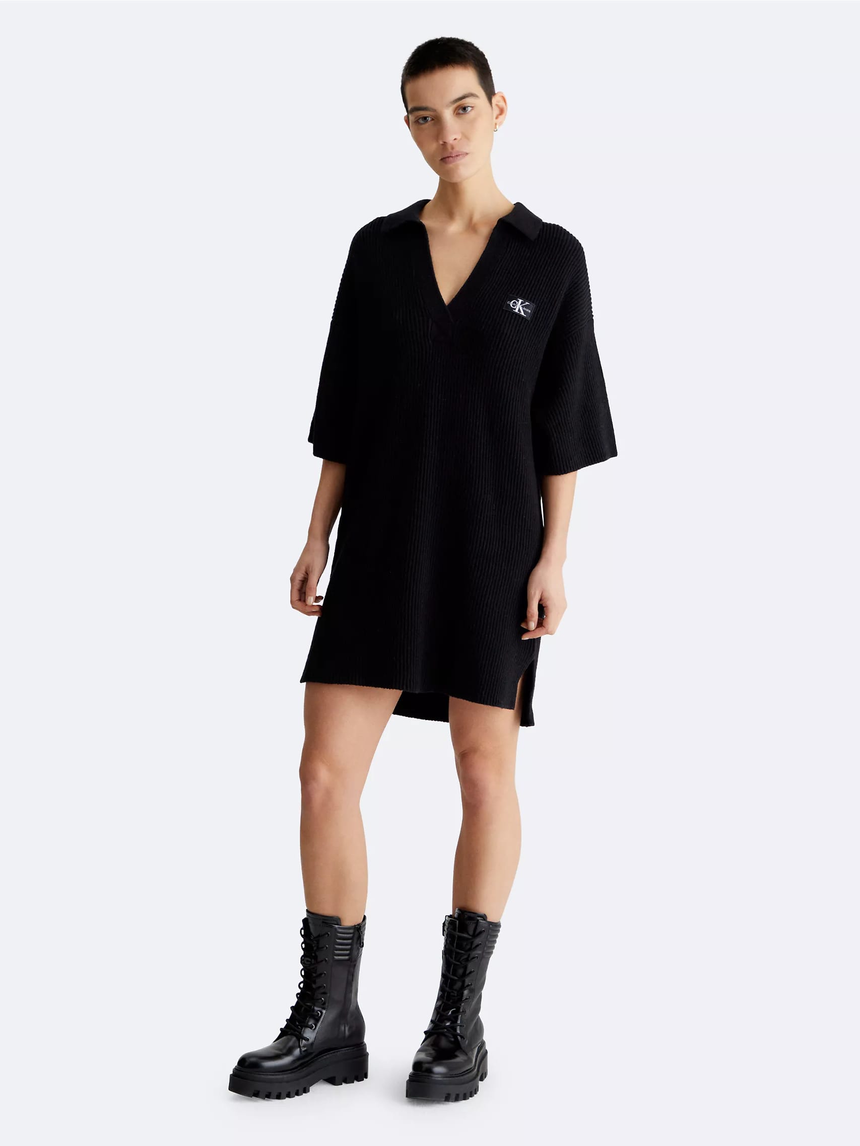 Акція на Сукня-футболка коротка літня жіноча Calvin Klein 4881975 XS Чорна від Rozetka