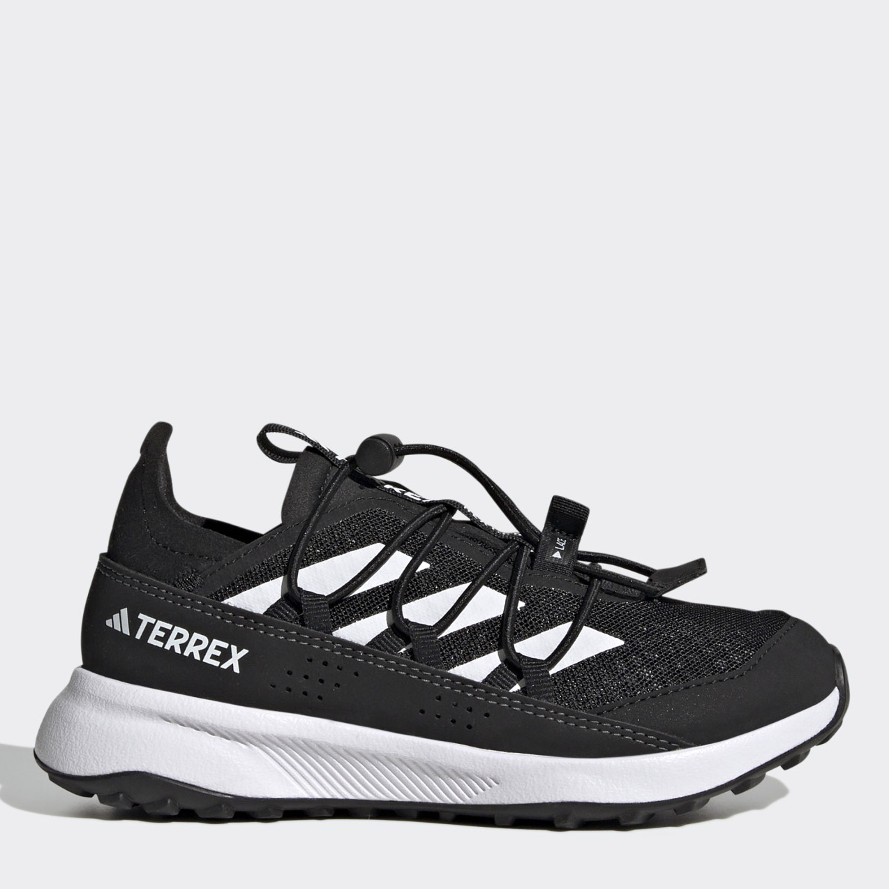 Акція на Дитячі кросівки для хлопчика Adidas Terrex VOYAGER 21 H.RDY K HQ5826 31.5 Core Black від Rozetka