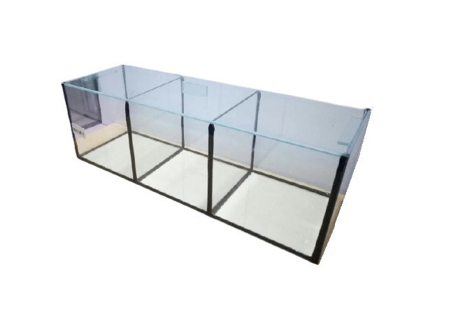 

Аквариум Фауна прямоугольный для петушков 45х10х15 см 7 л