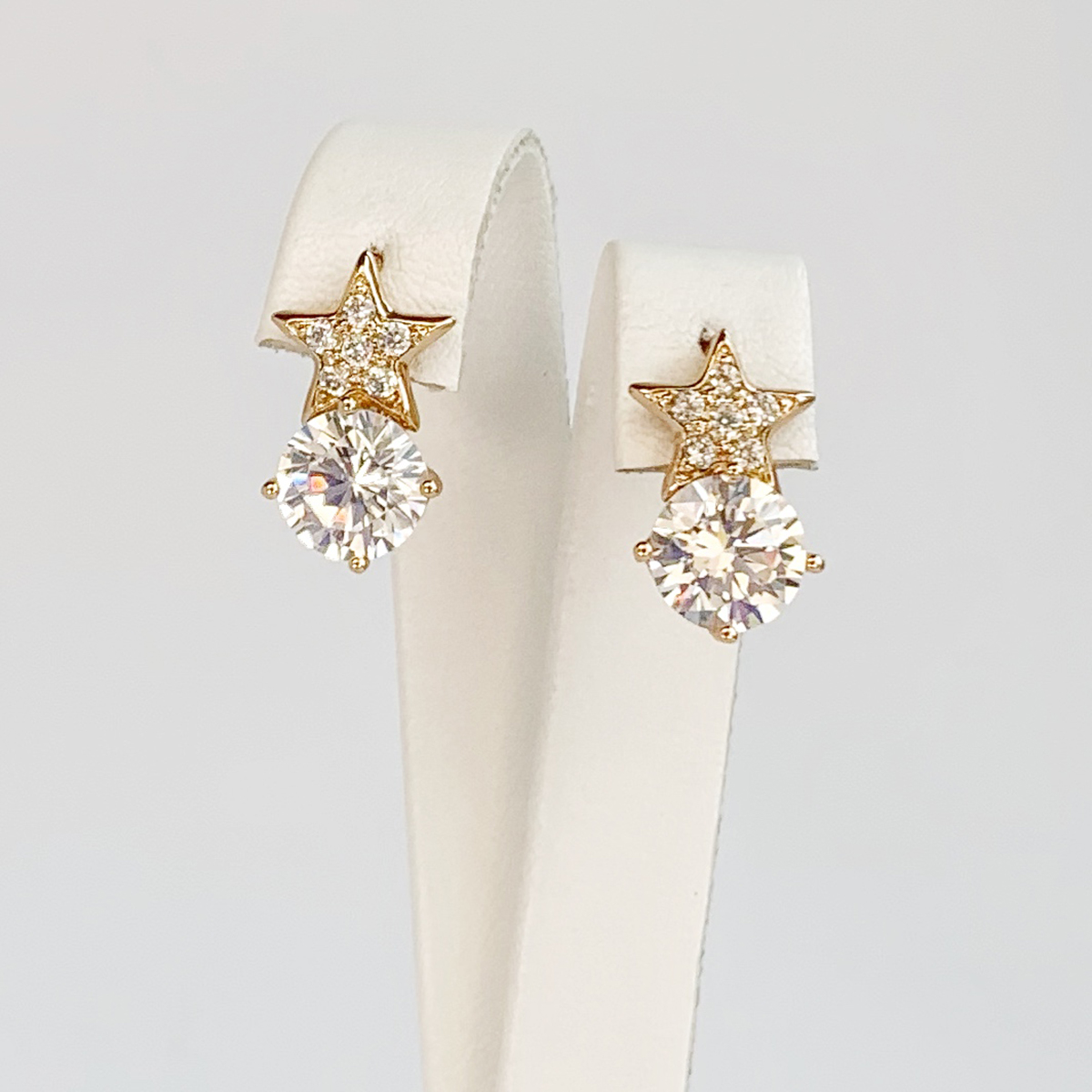 

Серьги Xuping из медицинского золота, белые фианиты, позолота 18K, 24978