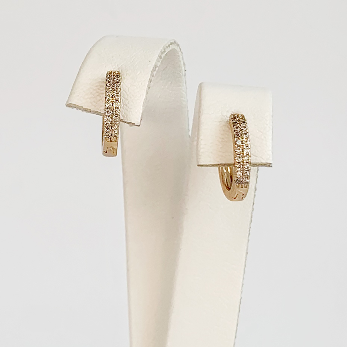 

Серьги Xuping из медицинского золота, белые фианиты, позолота 18K, 24958