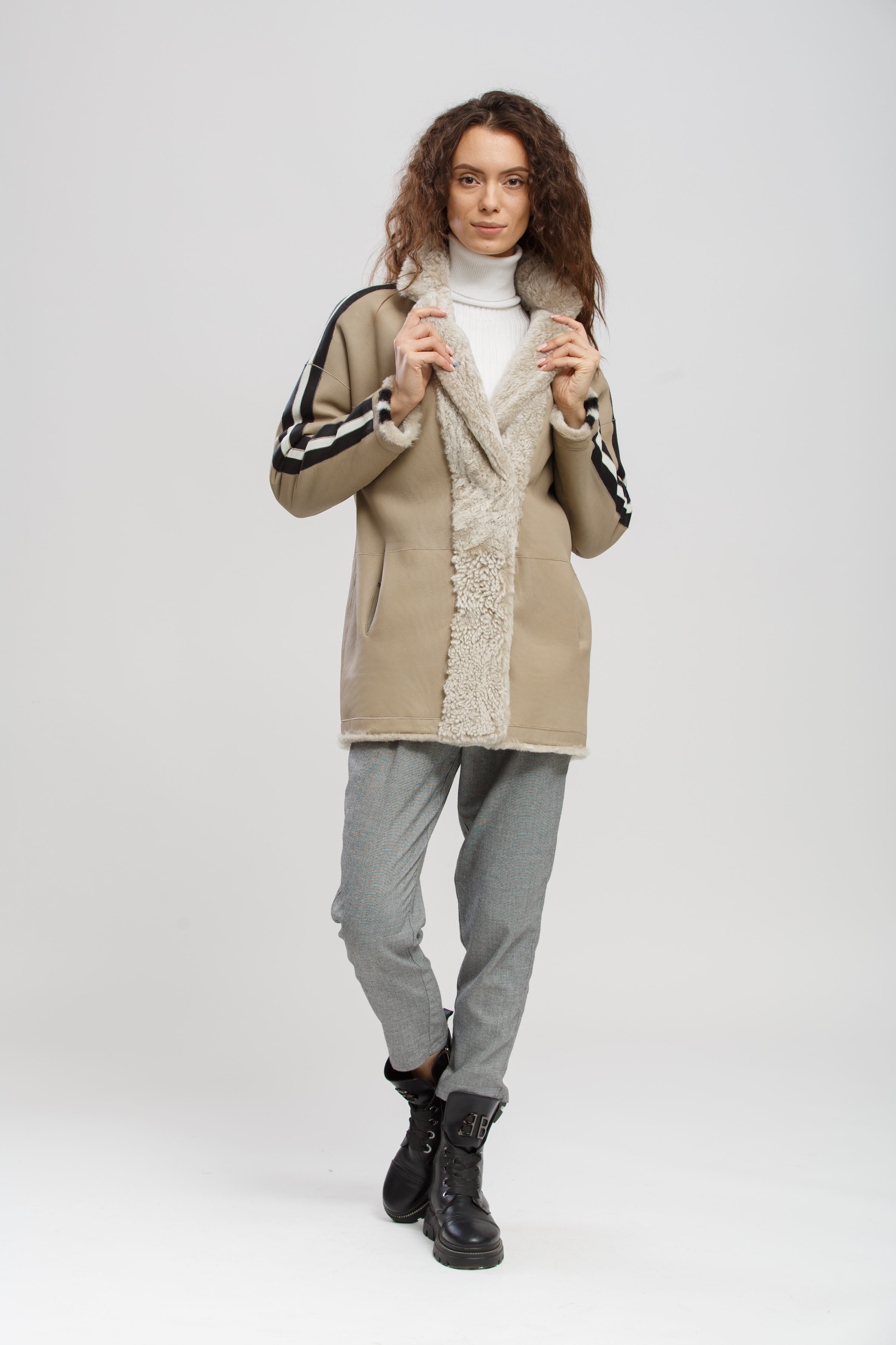 

Дубленка двухсторонняя Paolo Framinco 40 Бежевый с черным (20-00614)