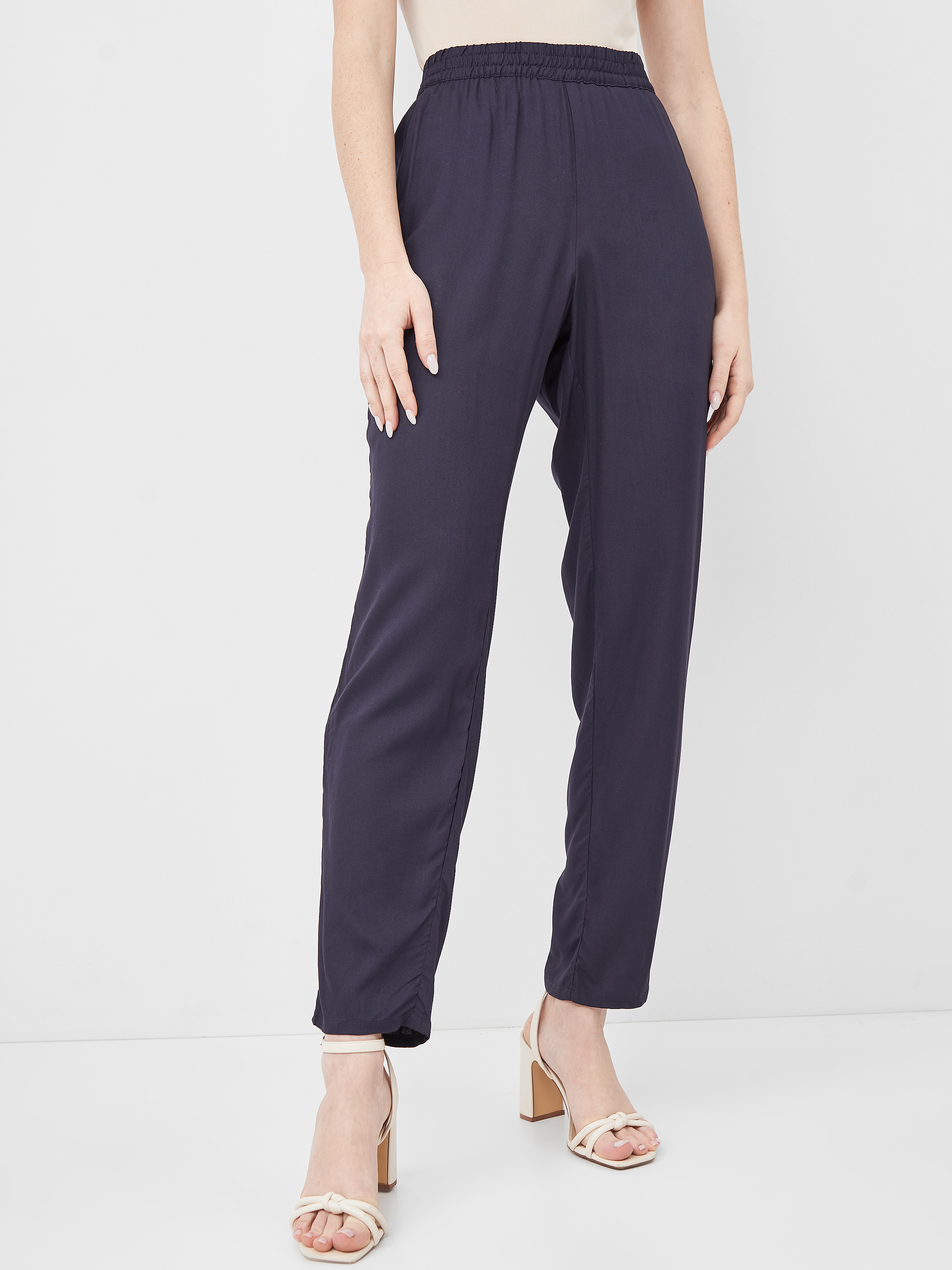 

Брюки H&M KK5544777 42 Синие