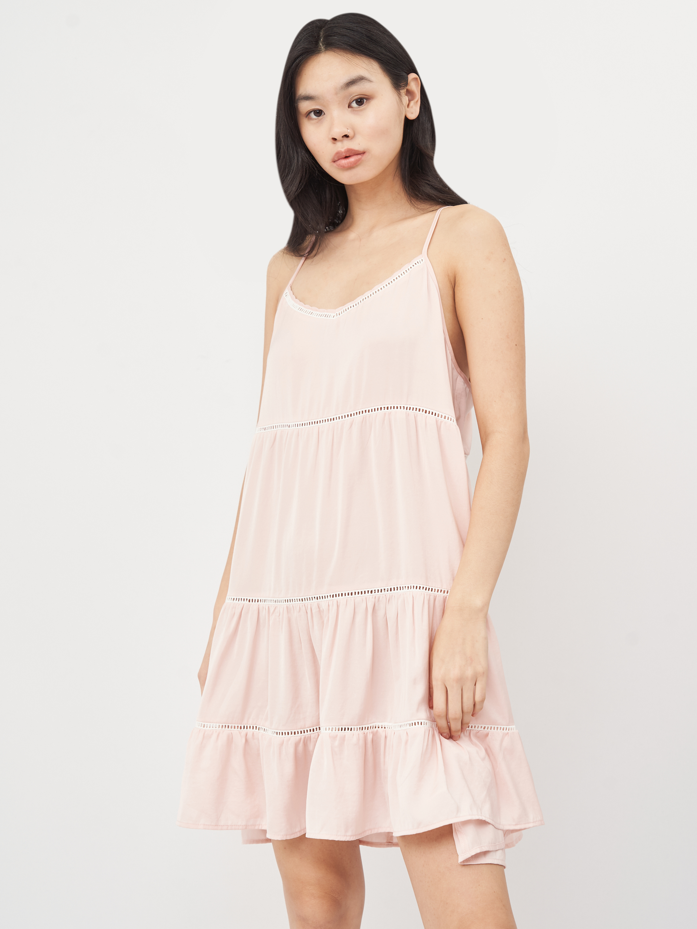 

Платье H&M KK5187296 44 Розовое