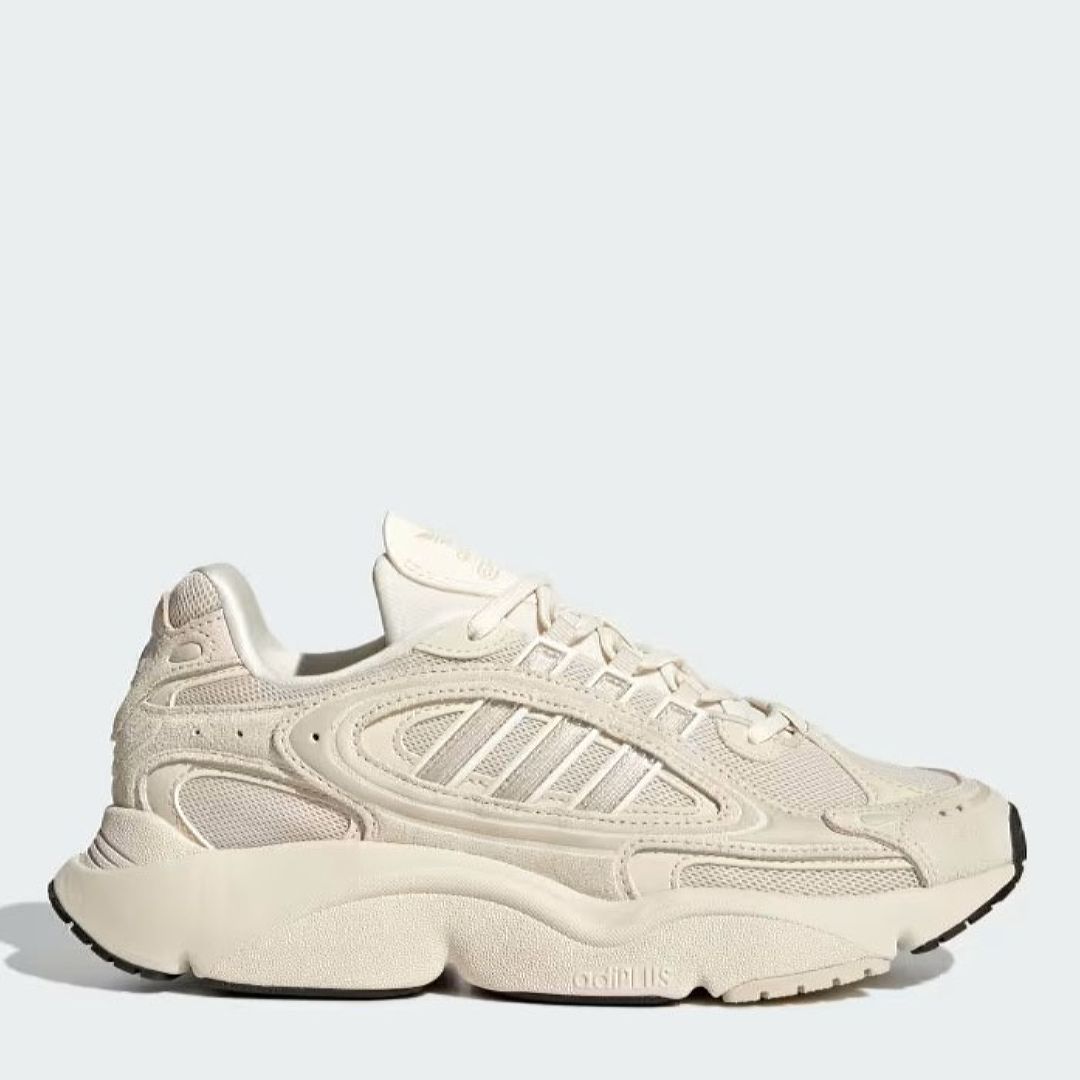 Акція на Жіночі кросівки Adidas Ozmillen W IF9501 40.5 (7UK) 25.5 см Alumin/Owhite/Alumin від Rozetka