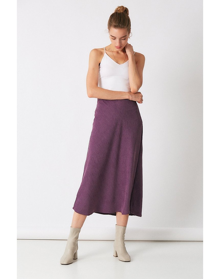 

Юбка Robin в минималистическом стиле 40 (L) лиловая (M33010 violet)