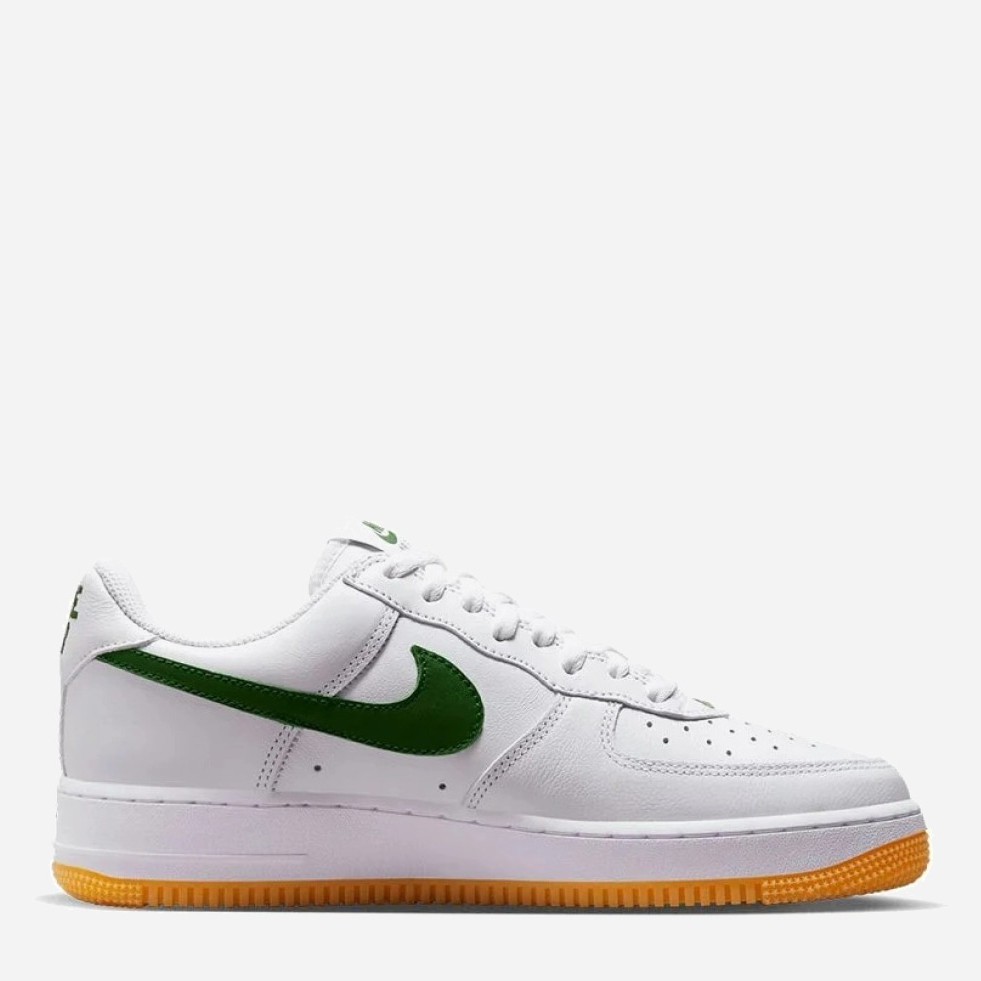 Акція на Чоловічі кеди низькі Nike Air Force 1 Low Retro Qs FD7039-101 40 (7US) 25 см Білі від Rozetka