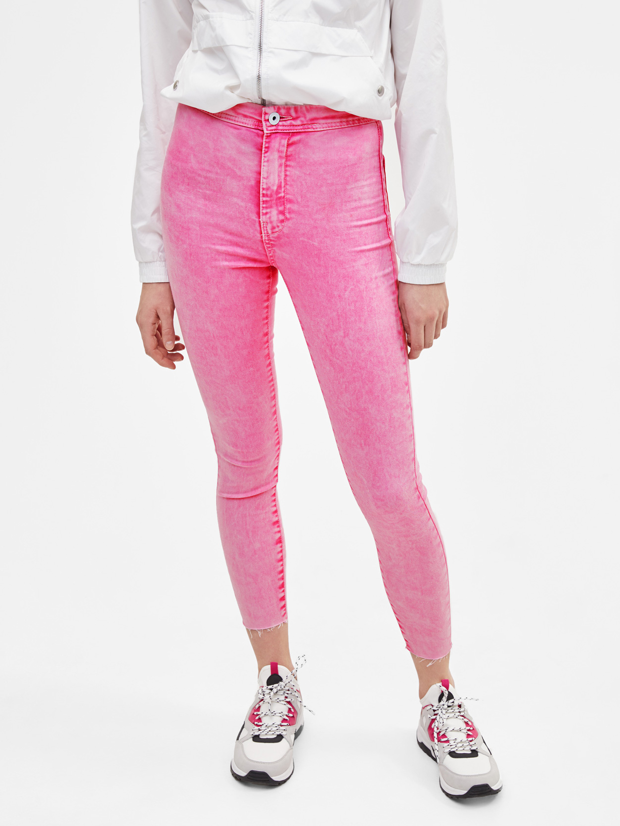 

Джинсы Bershka 00047019926 34 Розовые