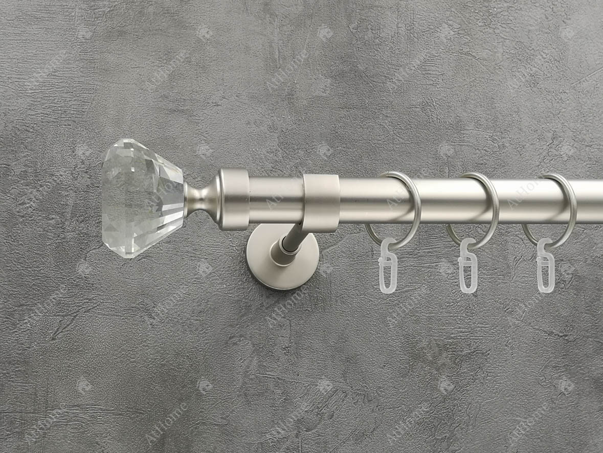 

Карниз Quadrum Спектралия 240 см одинарный модерн Сатин 25 мм гладкая (кольца с крючками)