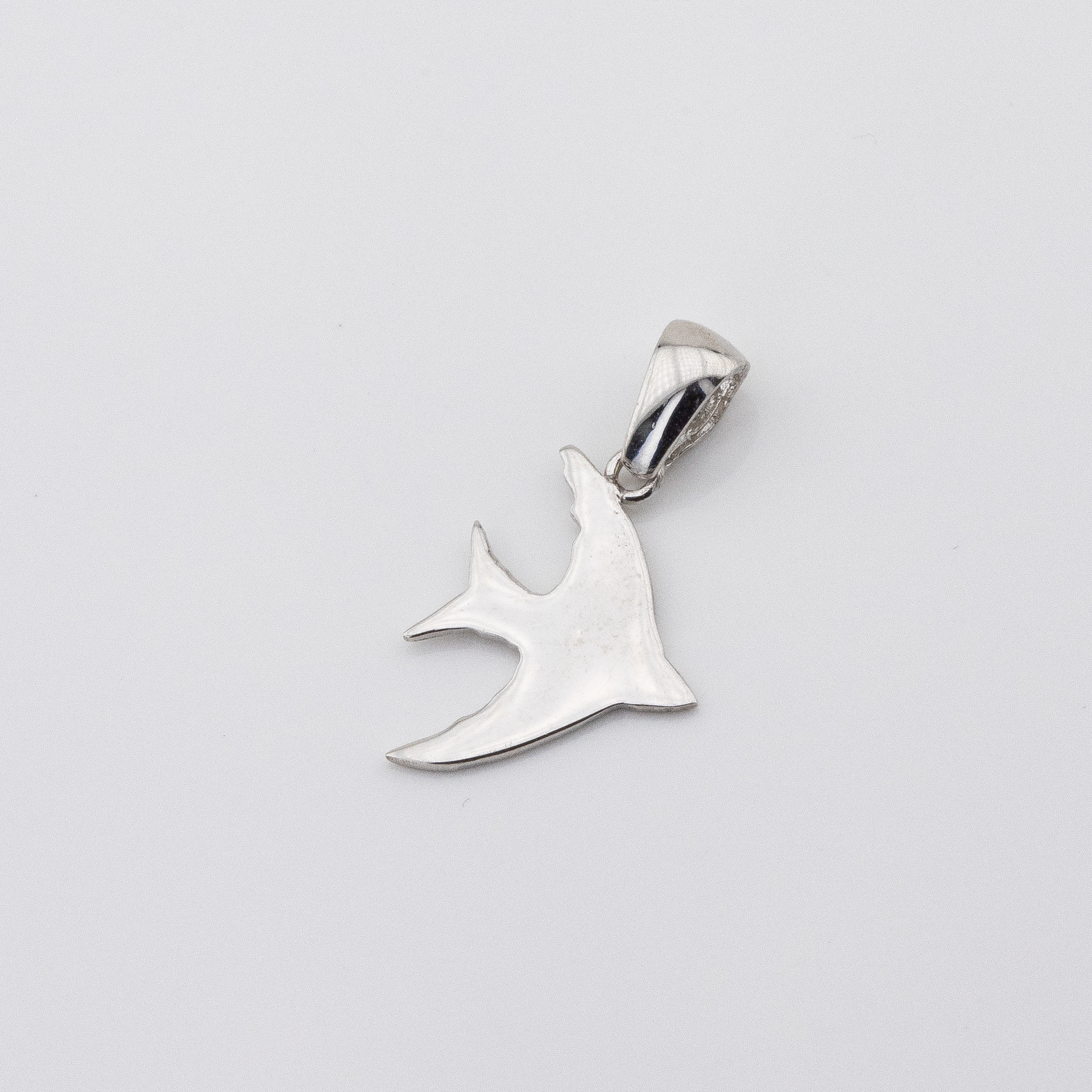 

Серебряная подвеска Ласточка P13758 Диамант