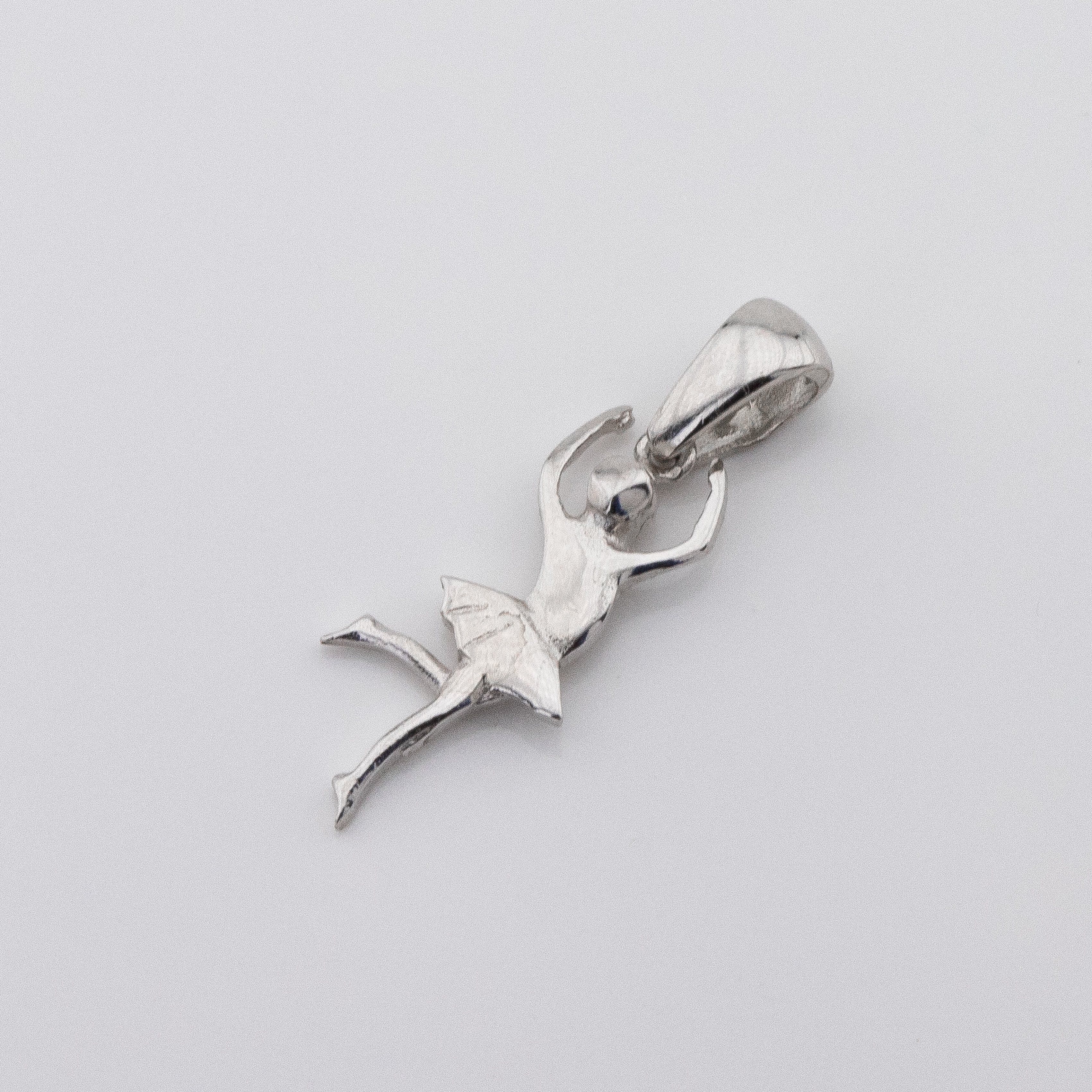 

Серебряная подвеска Балерина P13774 Диамант