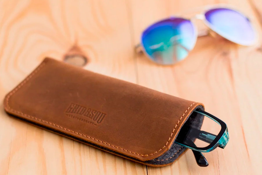 

Чехол для очков Gridasov Leathercraft Protectus из натуральной кожи коричневый (CS-009-BR)