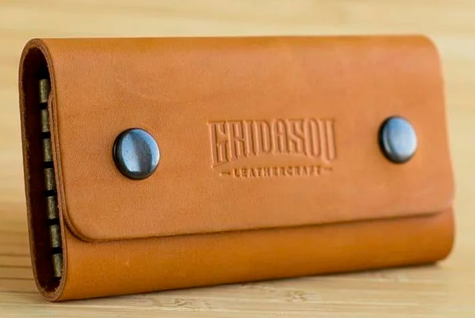 

Ключница Gridasov Leathercraft Clavem из натуральной кожи оранжевая (CS-001-OR)
