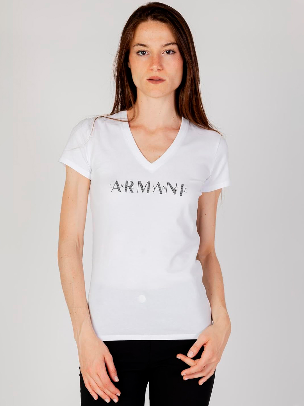 Акція на Футболка бавовняна жіноча Armani Exchange 485786150 XL Біла від Rozetka