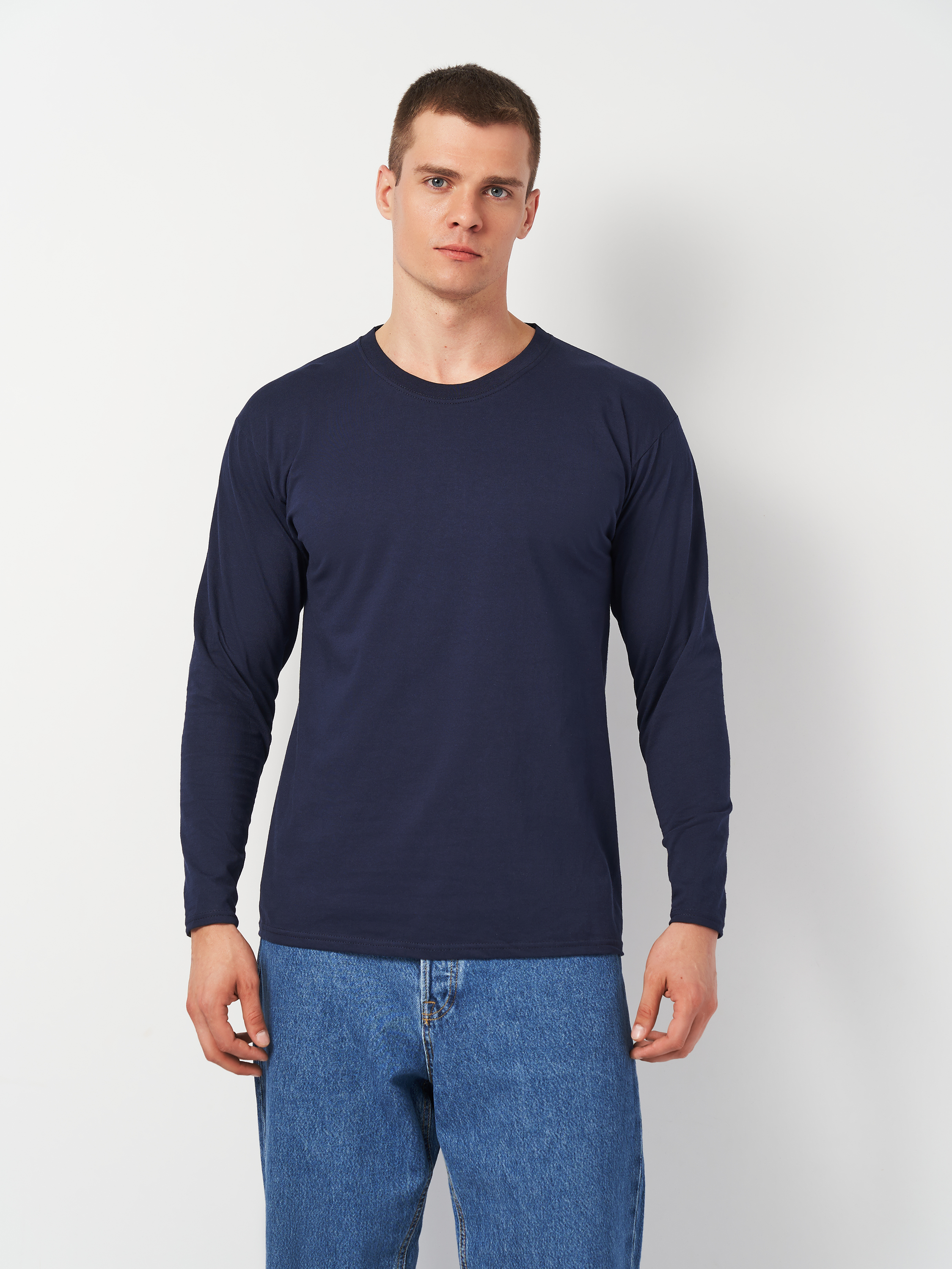 Акція на Лонгслів чоловічий Fruit of the Loom Valueweight Long Sleeve 0610380AZ L Темно-синій від Rozetka