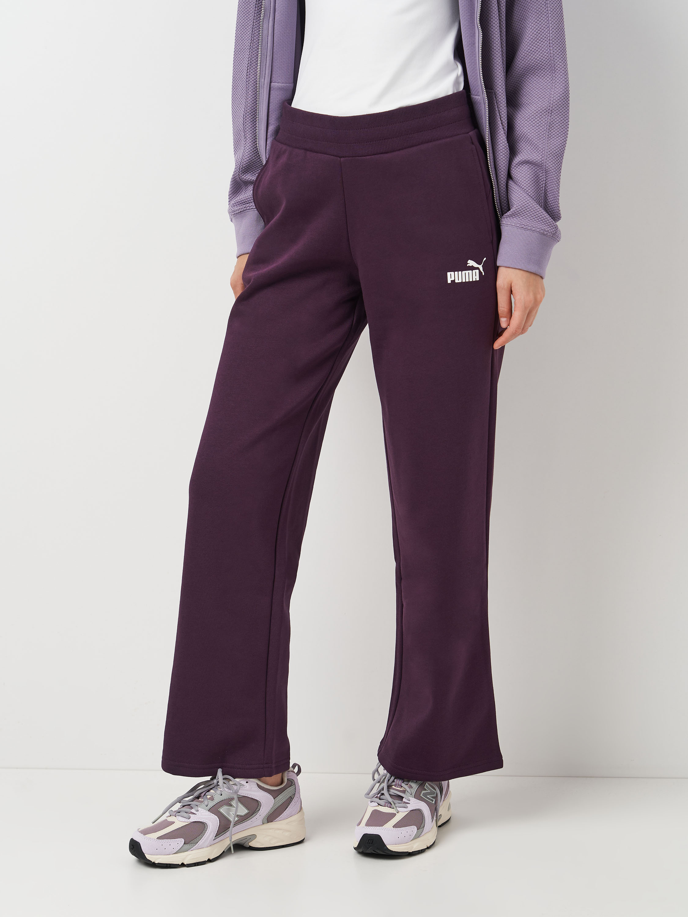 Акція на Спортивні штани жіночі Puma Ess+ Straight Leg Pants 67609342 XS Фіолетові від Rozetka