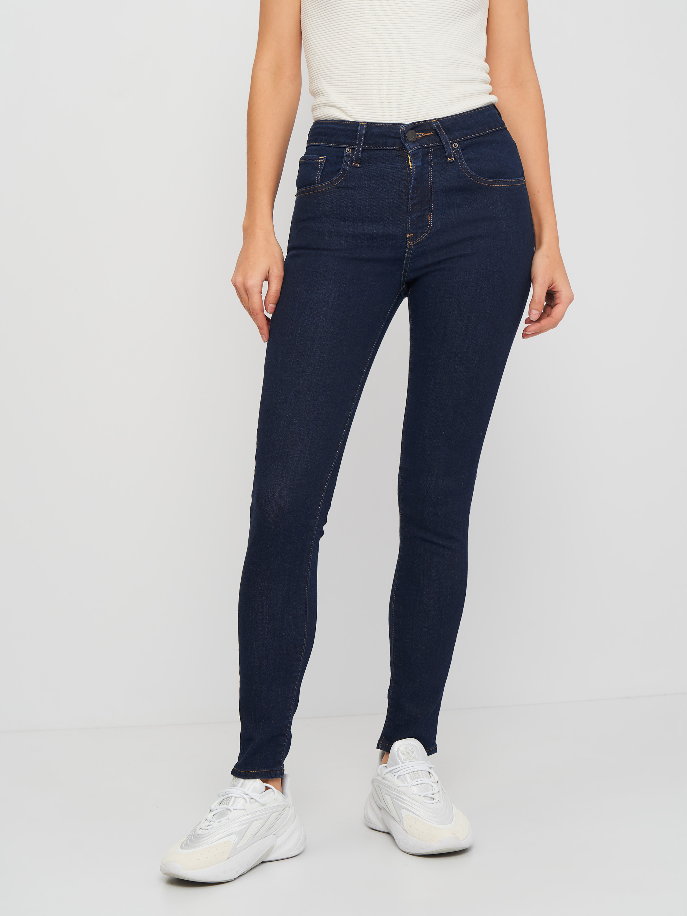 Акція на Джинси Skinny жіночі Levi's 721 High Rise Skinny Lone Wol 18882-0027 W23L28 Сині від Rozetka