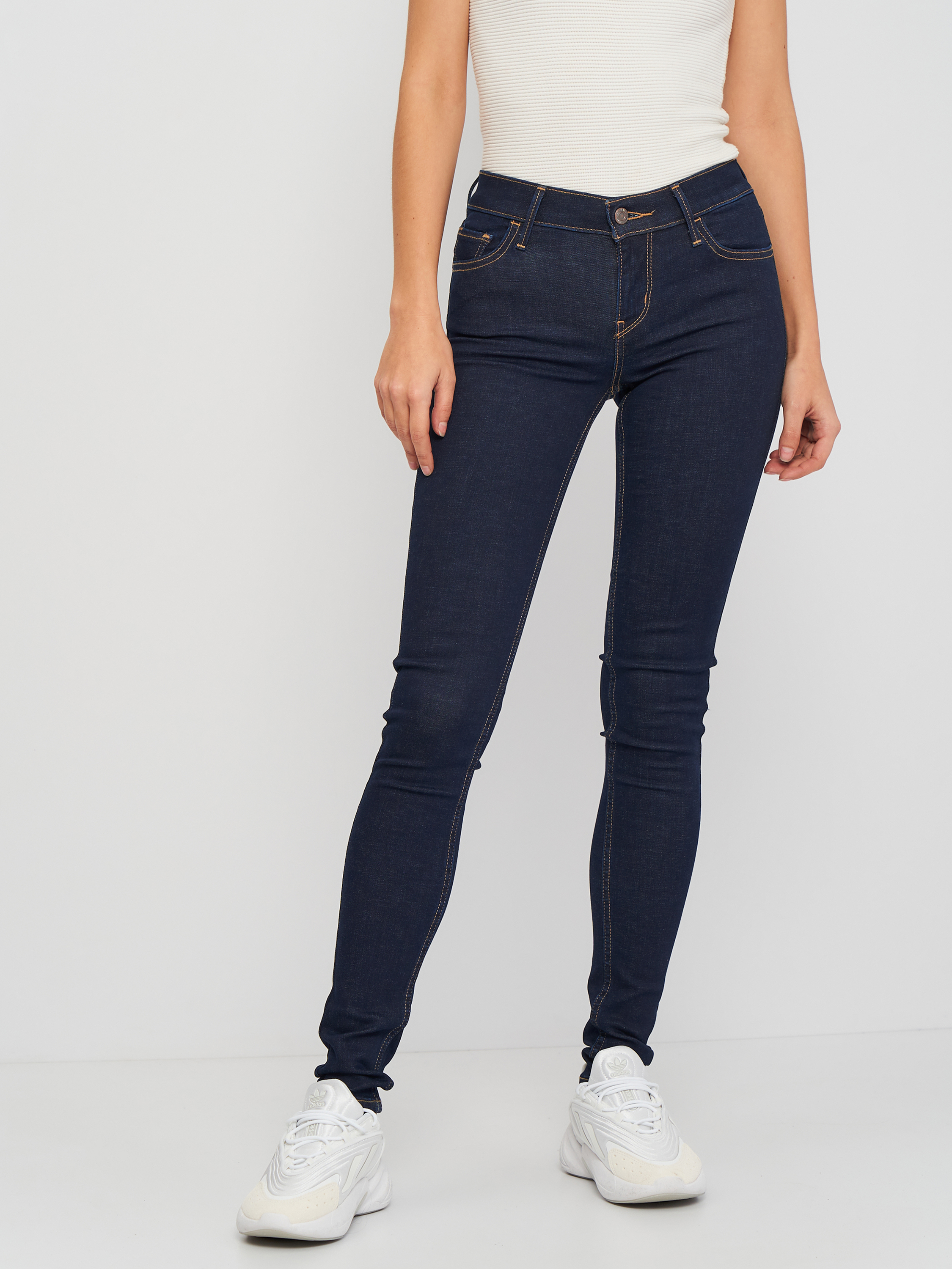 Акція на Джинси Skinny жіночі Levi's 710 Super Skinny 17780-0014 W24L32 Сині від Rozetka