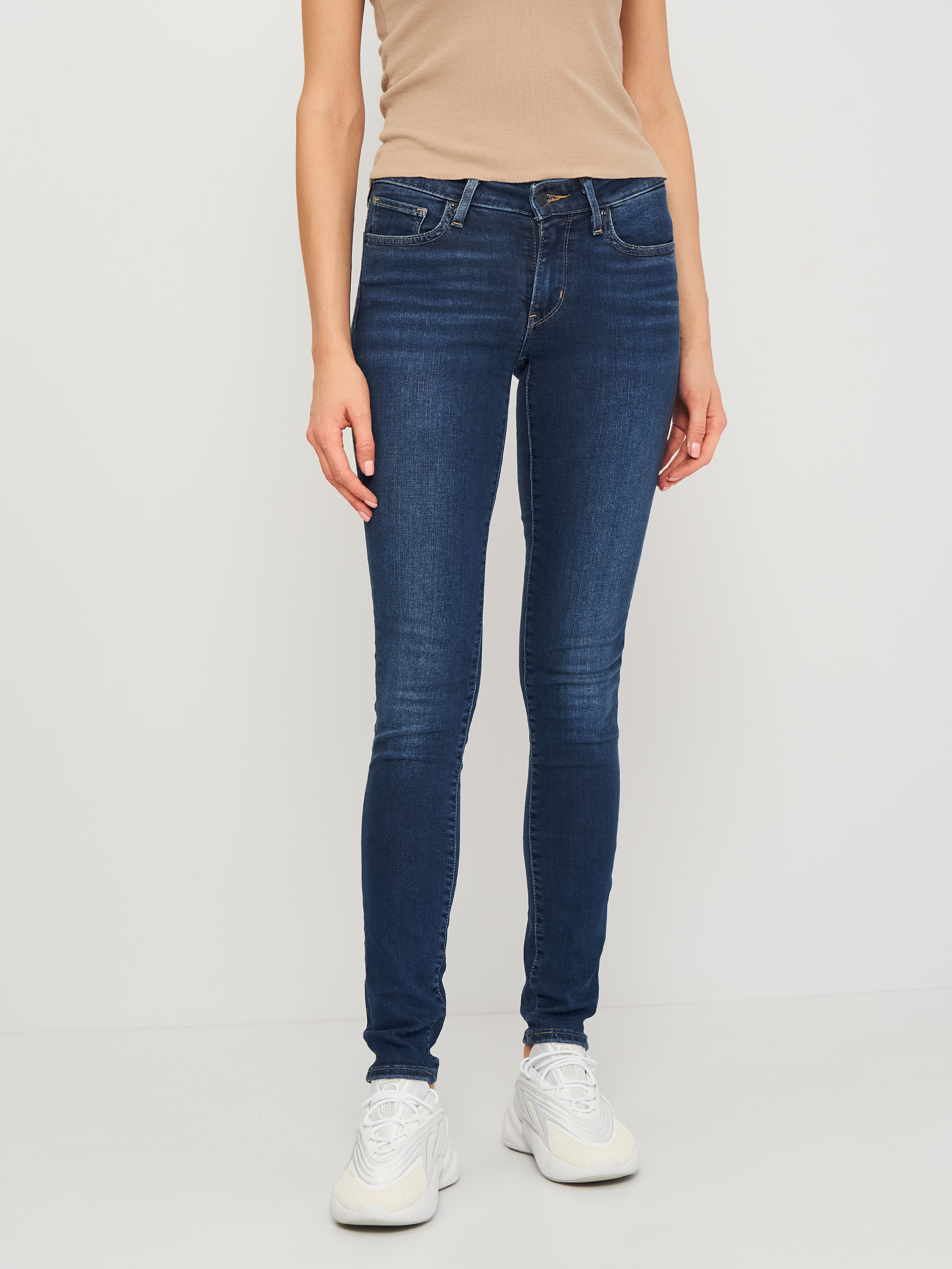 Акція на Джинси Skinny жіночі Levi's 711 Skinny 18881-0289 W24L32 Сині від Rozetka