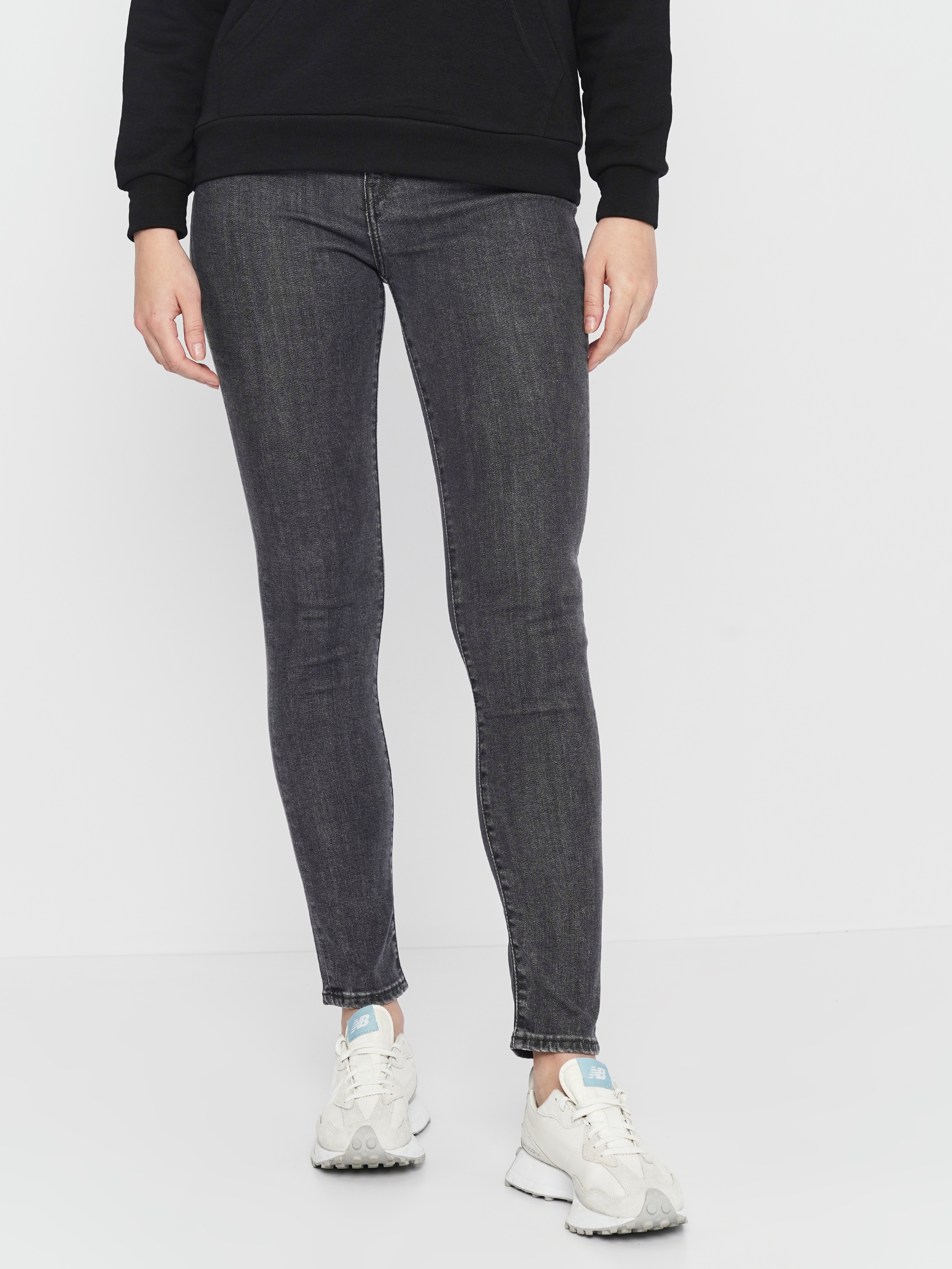 Акція на Джинси Skinny жіночі Levi's 721 High Rise Skinny 18882-0354 27-30 Чорні від Rozetka