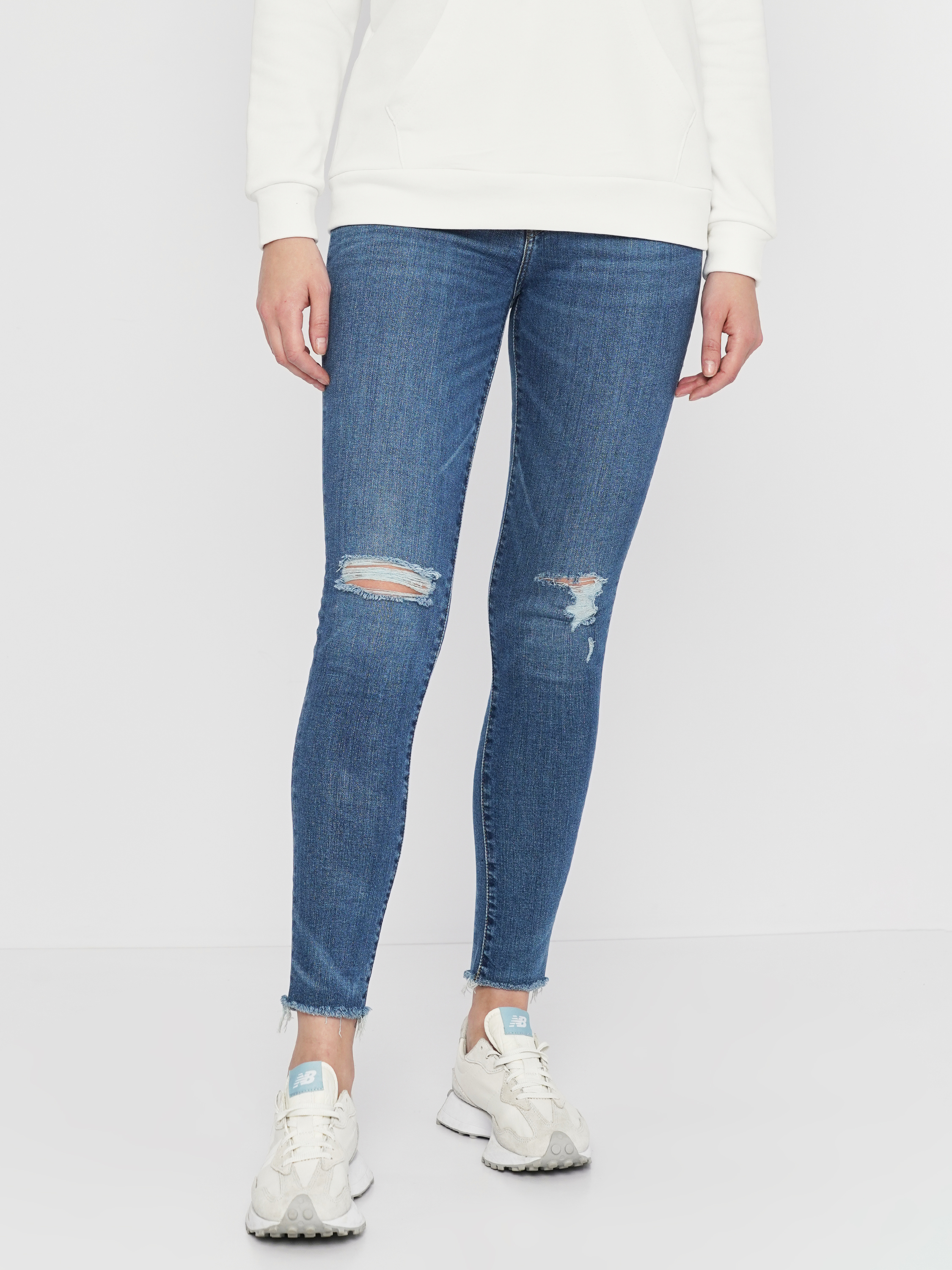 Акція на Джинси Skinny жіночі Levi's 721 High Rise Skinny 18882-0554 29-32 Сині від Rozetka