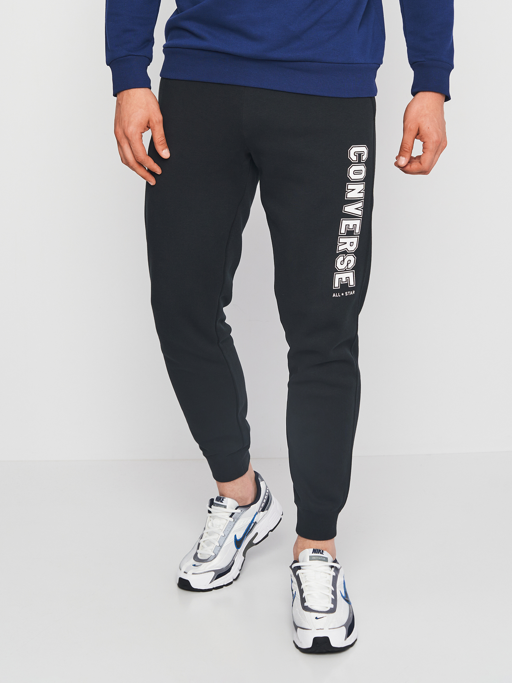 Акція на Спортивні штани чоловічі Converse Stand Fit All Star Print Pant Black 10025410-001 S від Rozetka