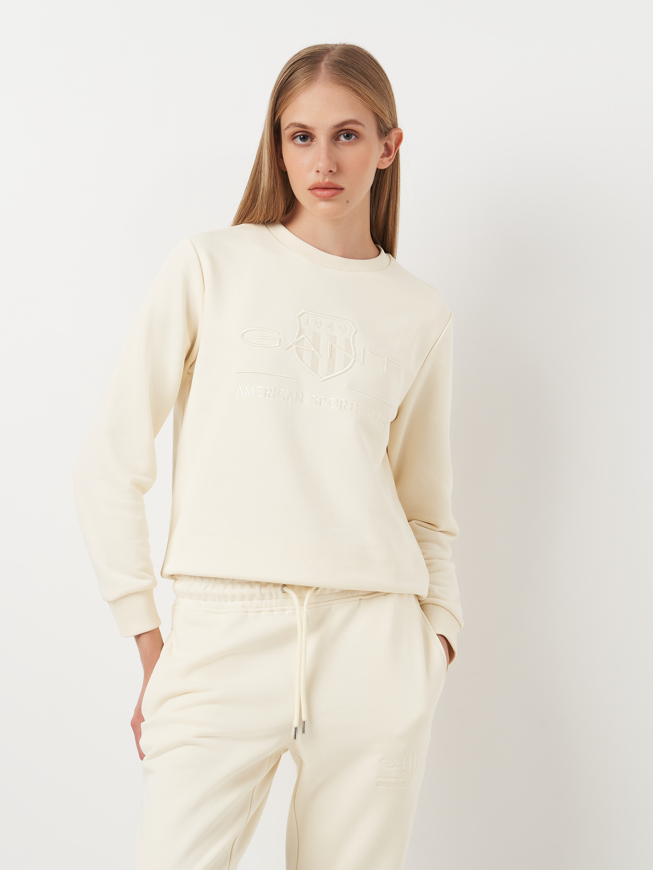 Світшот жіночий GANT Reg Tonal Shield C-Neck Sweat 4200663-116 XS Білий від Rozetka на платформі USKIDKA Акція на Світшот жіночий GANT Reg Tonal Shield C-Neck Sweat 4200663-116 XS Білий від Rozetka