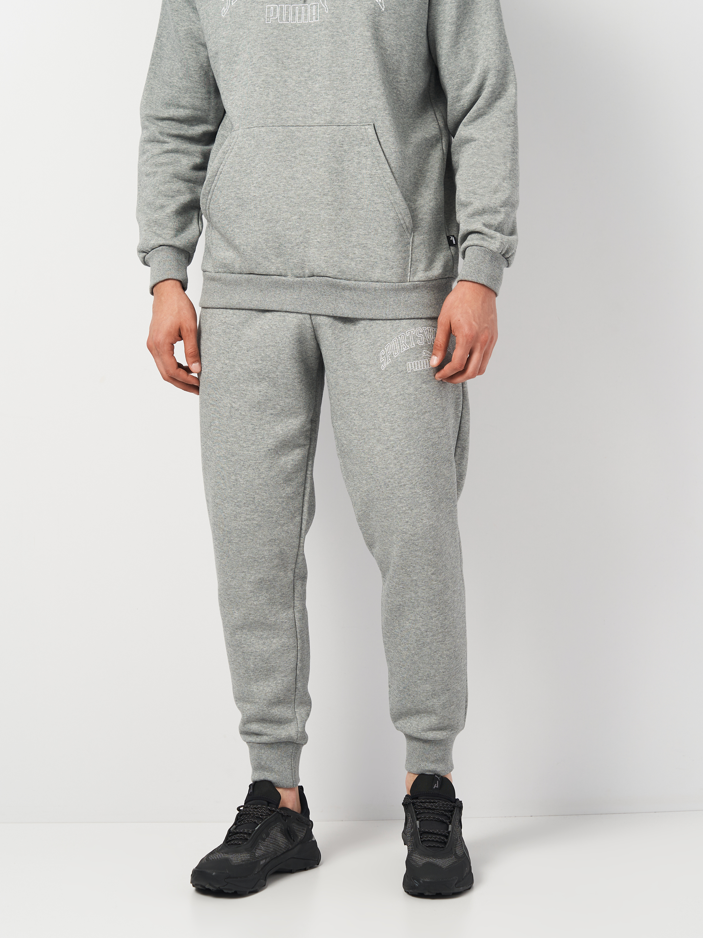 Акція на Спортивні штани чоловічі Puma Ess+ Logo Lab Sweatpants 68177603 S Сірі від Rozetka