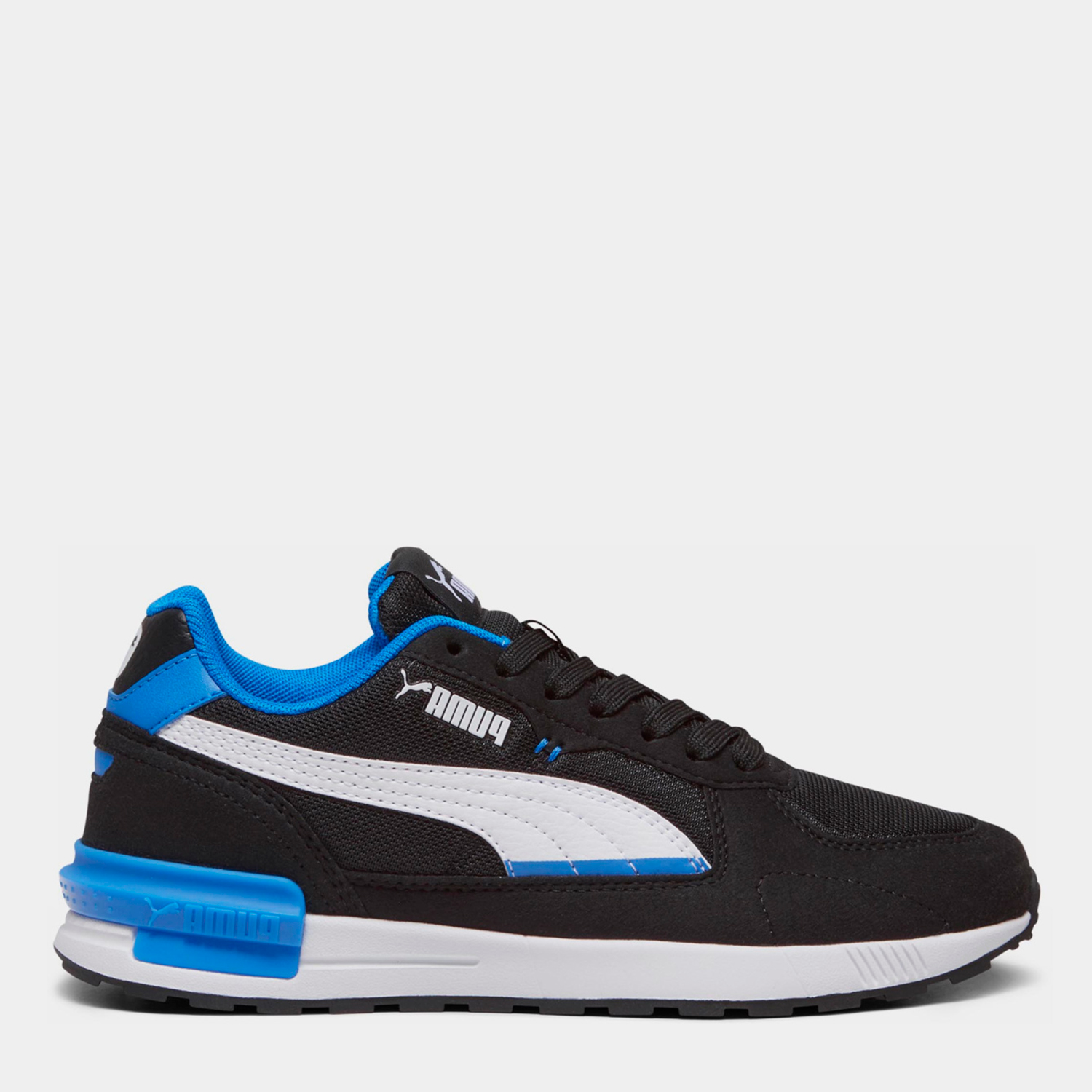 Акція на Підліткові кросівки для хлопчика Puma Graviton Jr 38198724 39 Black-White-Racing Blue від Rozetka