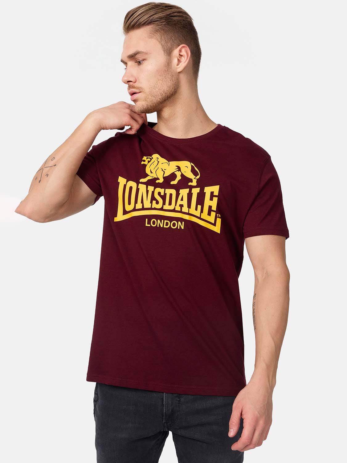 Акція на Футболка бавовняна довга чоловіча Lonsdale Logo 119083-2011 Vintage Oxblood від Rozetka