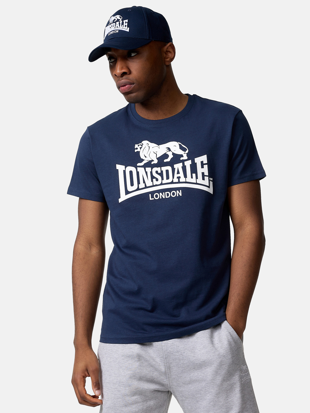 Акція на Футболка бавовняна довга чоловіча Lonsdale 114081-3008 S Navy від Rozetka