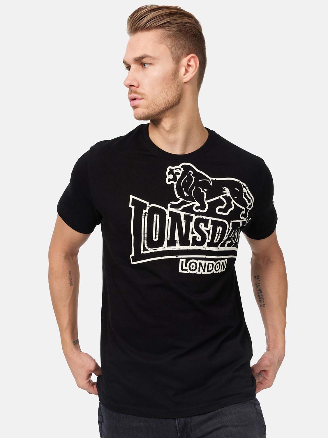 Акція на Футболка бавовняна довга чоловіча Lonsdale LANGSETT 111262-1000 S Black від Rozetka