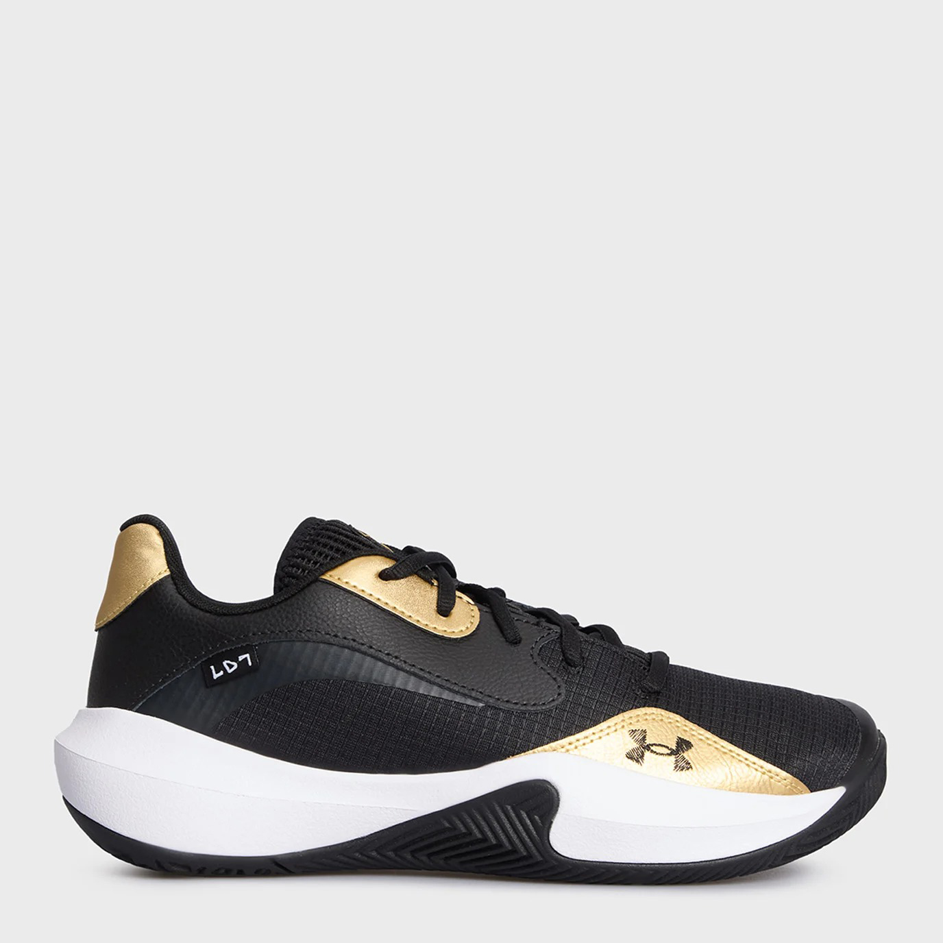 Акція на Чоловічі кросівки для баскетболу Under Armour Lockdown 7 Low 3027646-001 44.5 (10.5US) 28.5 см Чорні від Rozetka