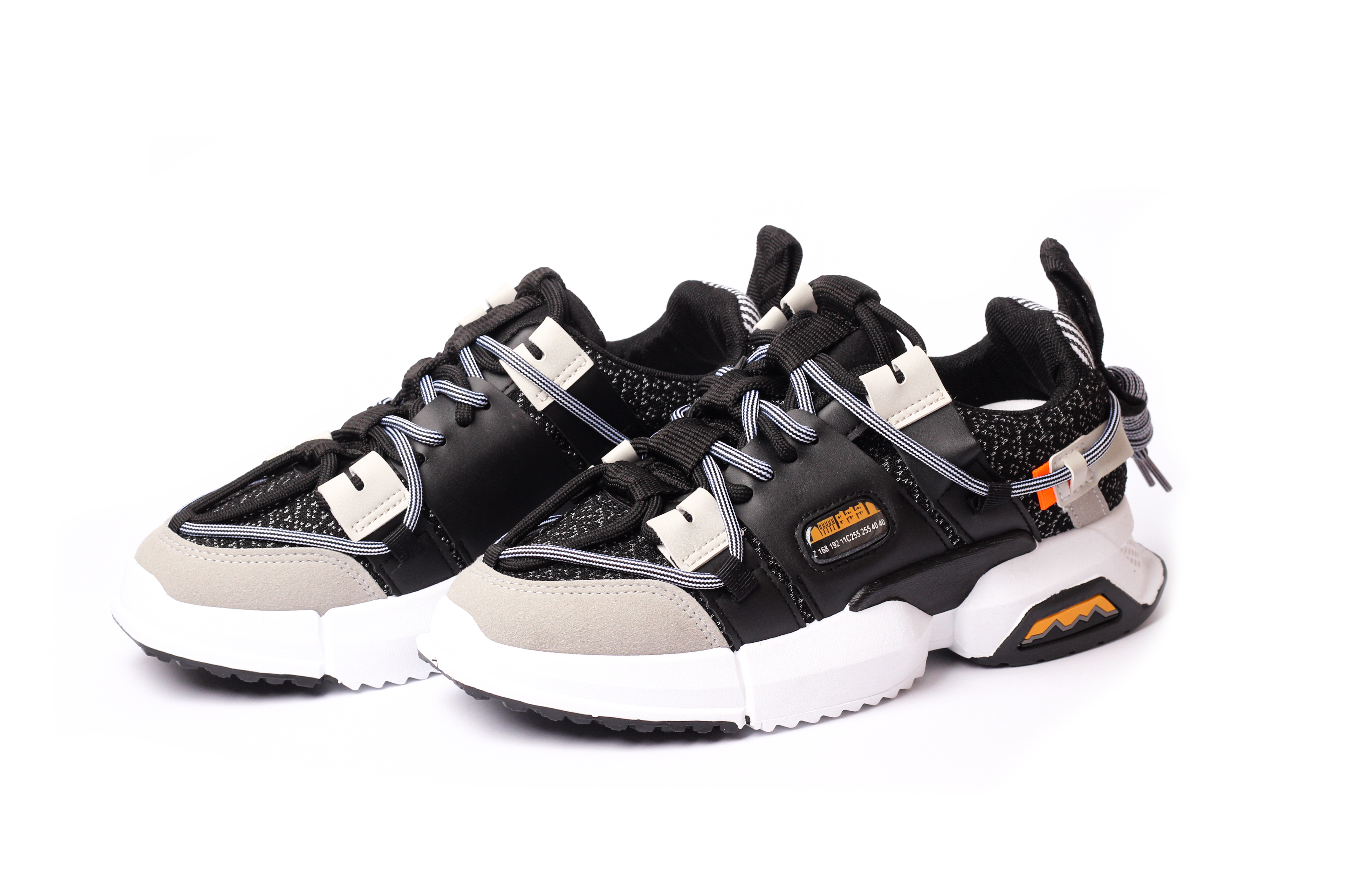 

Ботинки Azatti 524BLACK-K черный 39 2000901473826