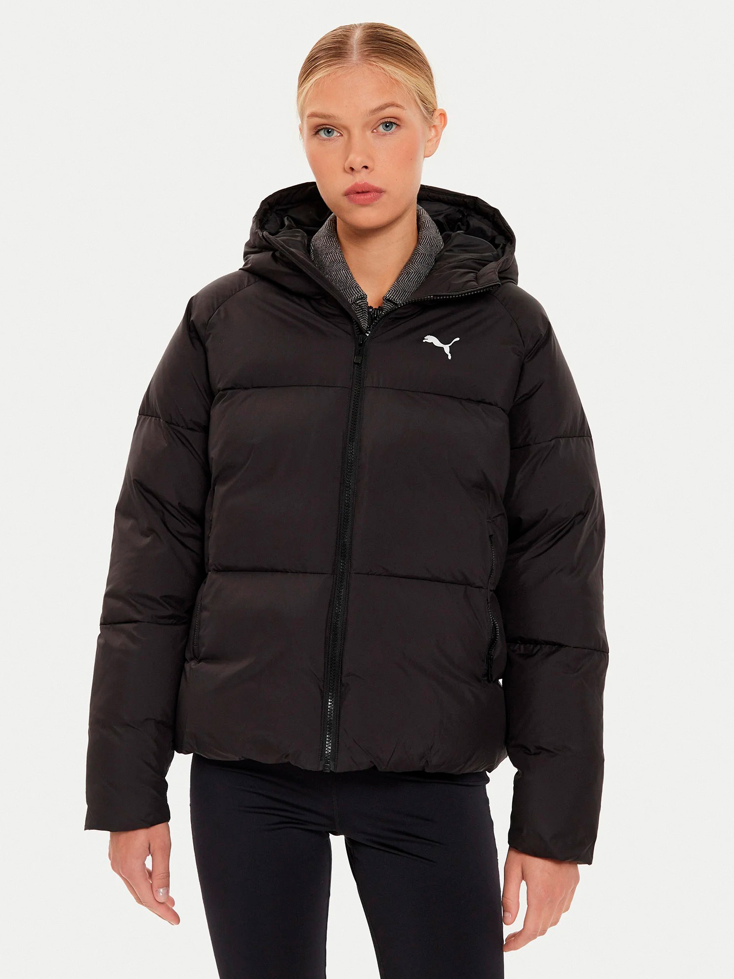 Акція на Куртка демісезонна з капюшоном жіноча Puma Poly Puffer Jacket 62648901 XXS Чорна від Rozetka