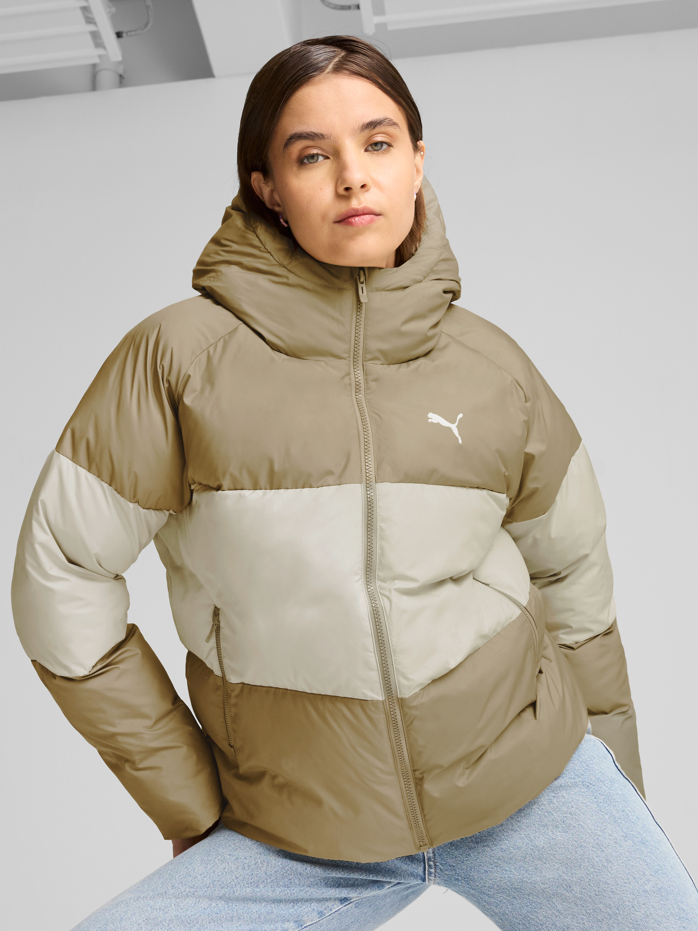 Акція на Куртка демісезонна з капюшоном жіноча Puma Poly Puffer Jacket 62648967 L Бежева від Rozetka