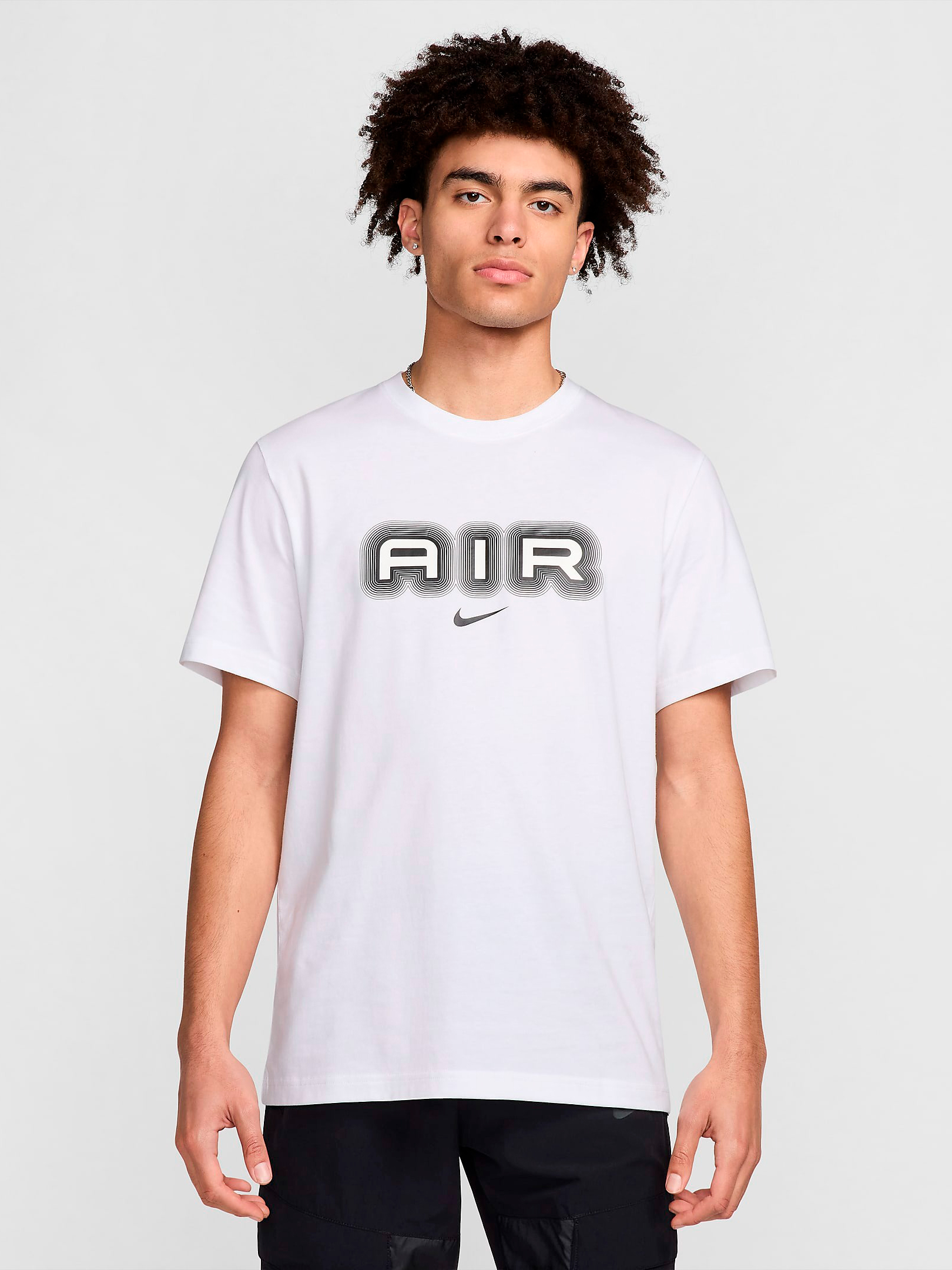 Акція на Футболка бавовняна чоловіча Nike M Nsw Sw Air Graphic Tee HM0185-100 L Біла від Rozetka