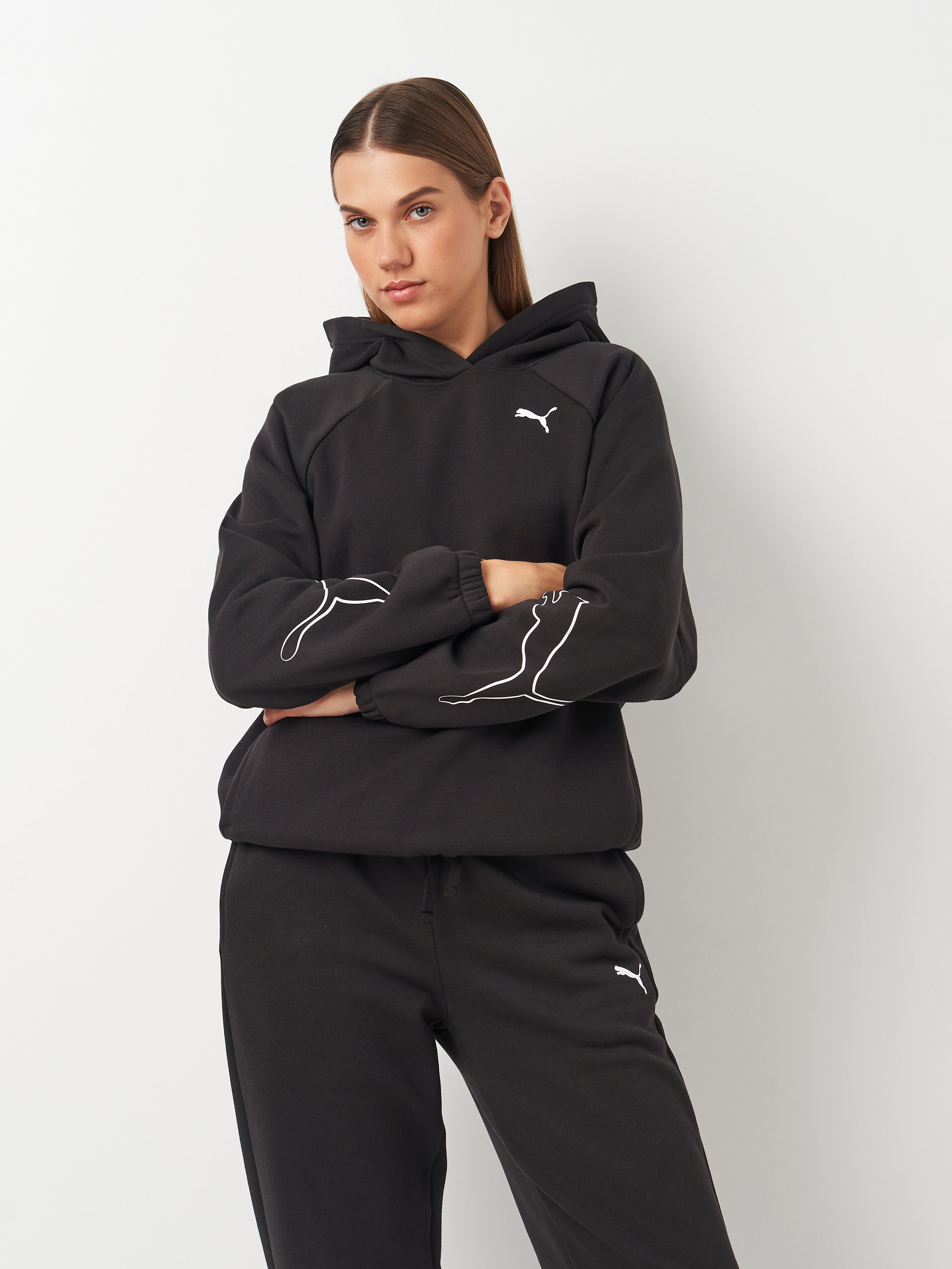 Акція на Худі тепле жіноче Puma Motion Hoodie Fl 68168101 S Чорне від Rozetka