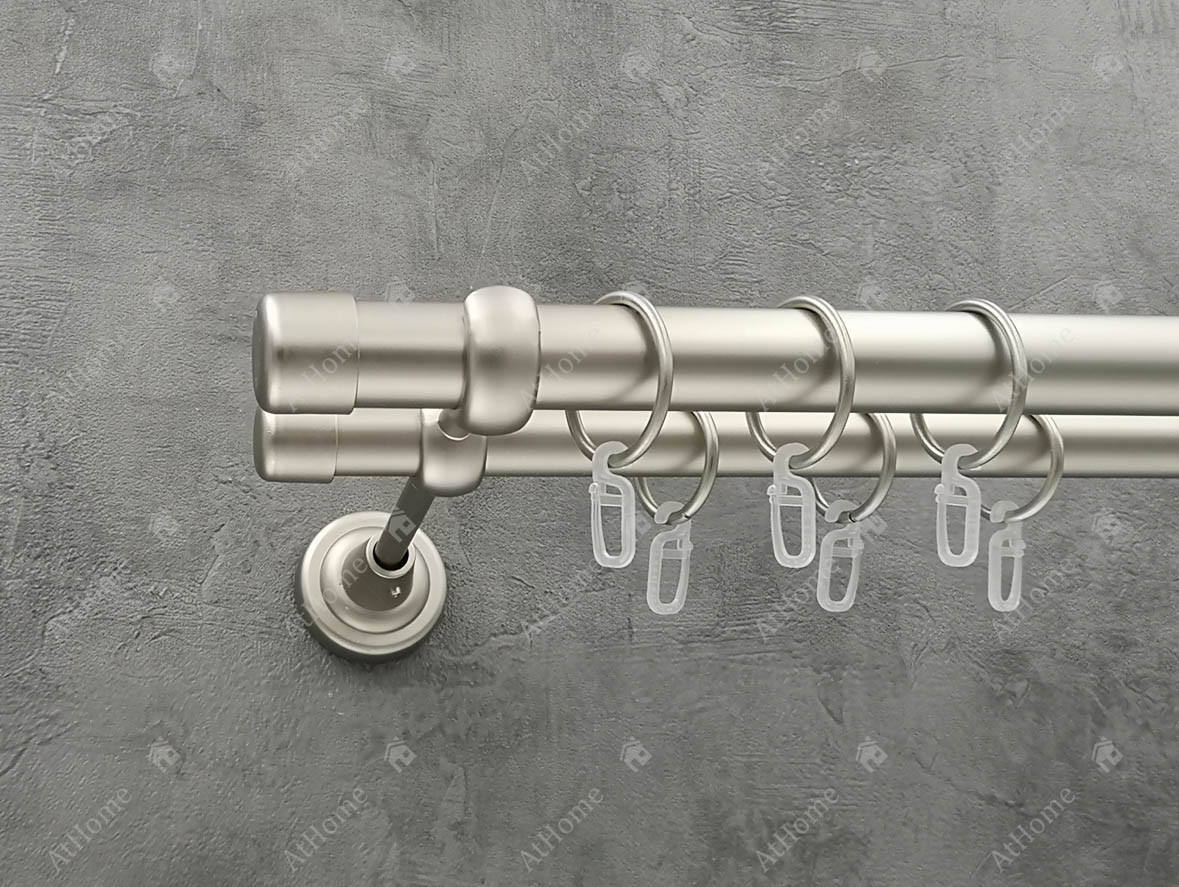 

Карниз Quadrum Заглушка 300 см двойной Сатин 25/19 мм гладкая (кольца с крючками)