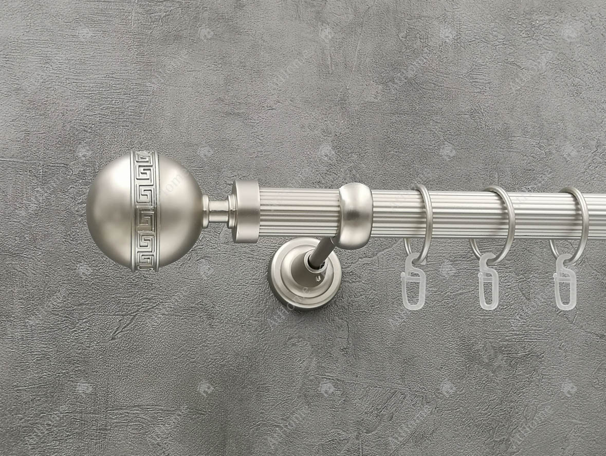 

Карниз Quadrum Таврика 240 см одинарный Сатин 25 мм рифленая (кольца с крючками)