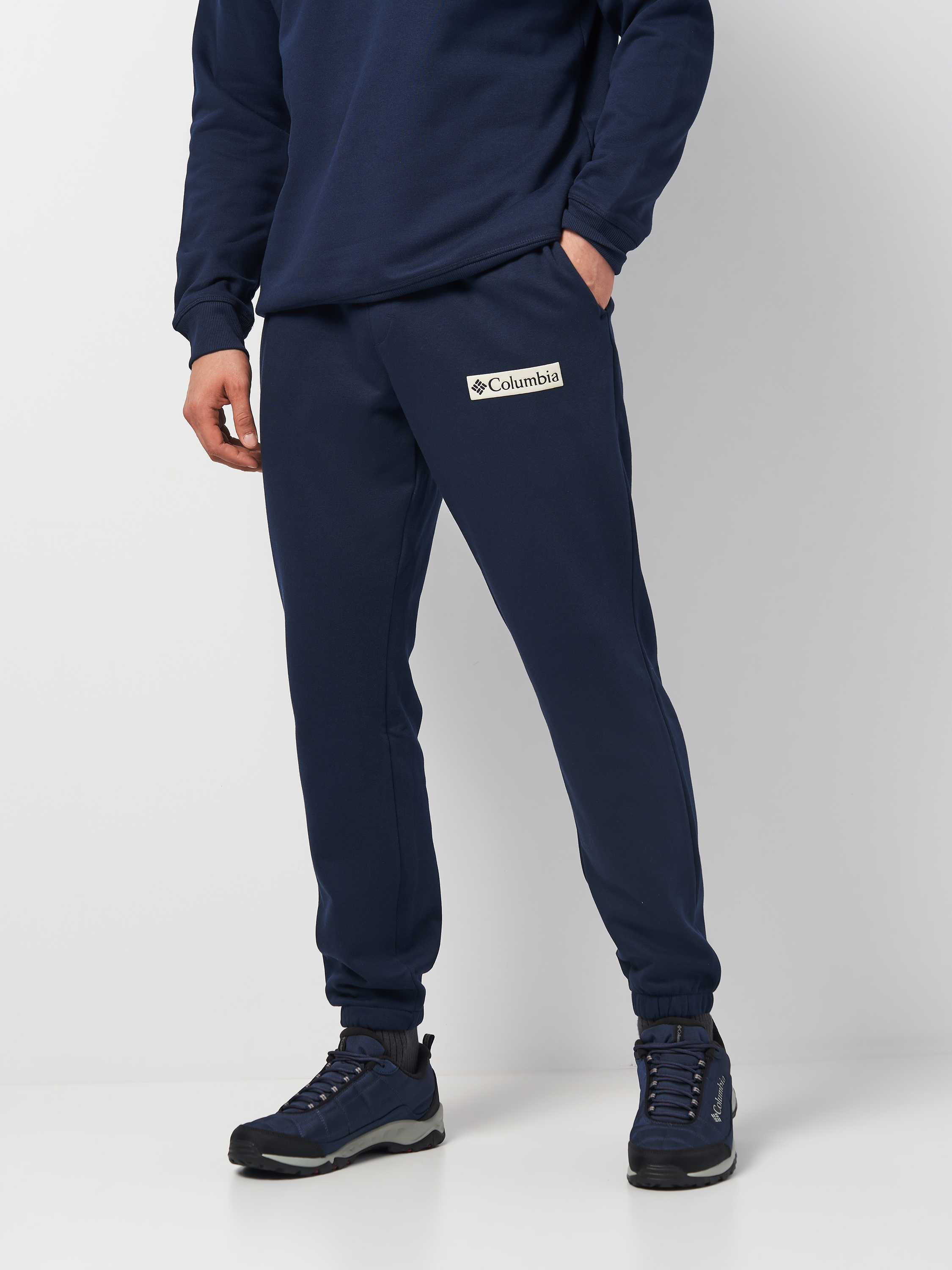 Акція на Спортивні штани чоловічі Columbia Beaumount Jogger 2126401-466 S Темно-сині від Rozetka