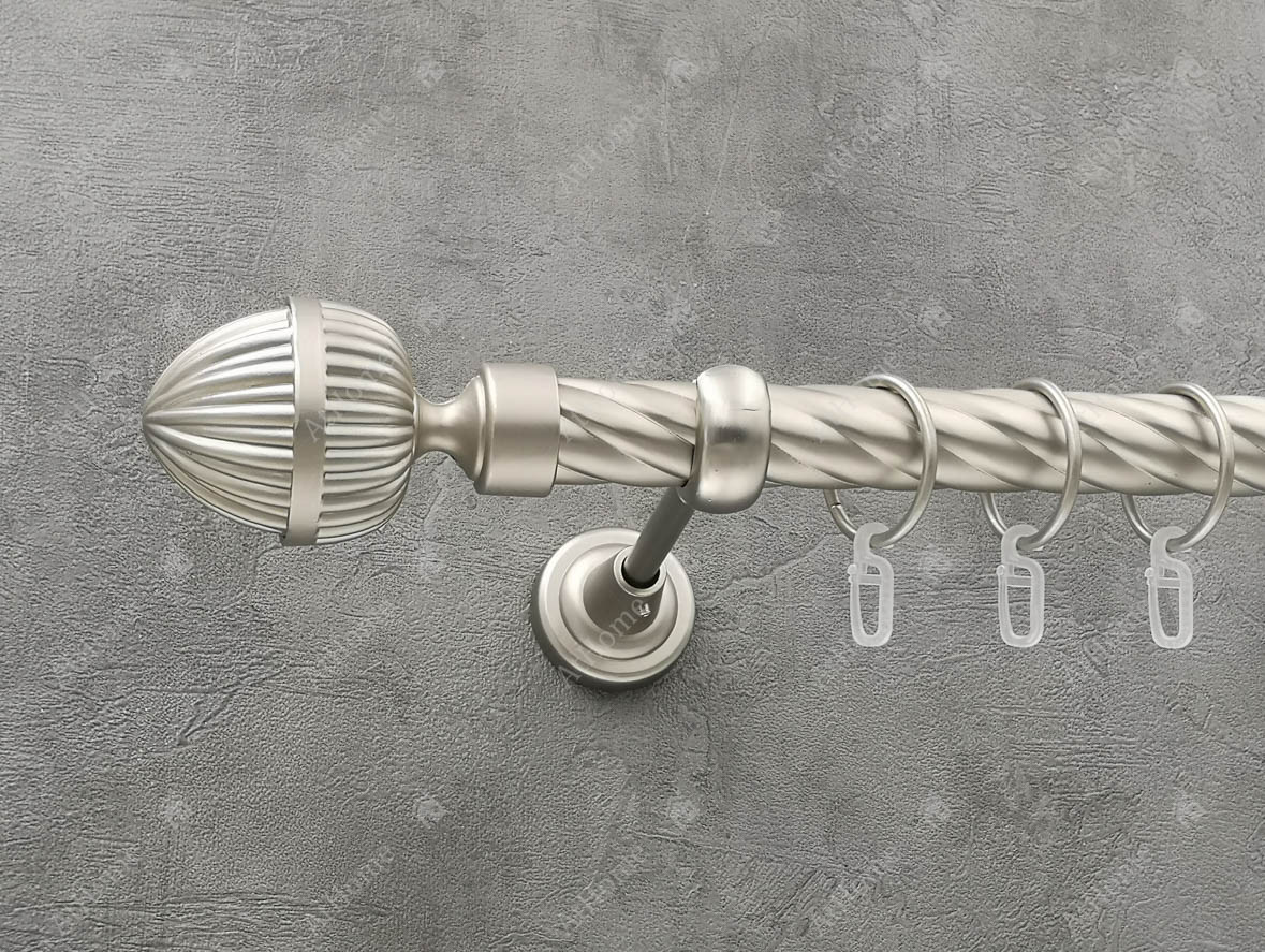 

Карниз Quadrum Одеон 400 см одинарный Сатин 25 мм витая (кольца с крючками)