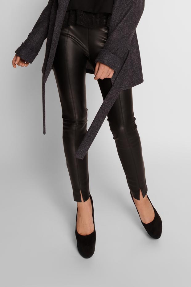 

Женские JADONE FASHION обтягивающие брюки из эко-кожи Nexy цвет черный M (Брюки Nexy черный)