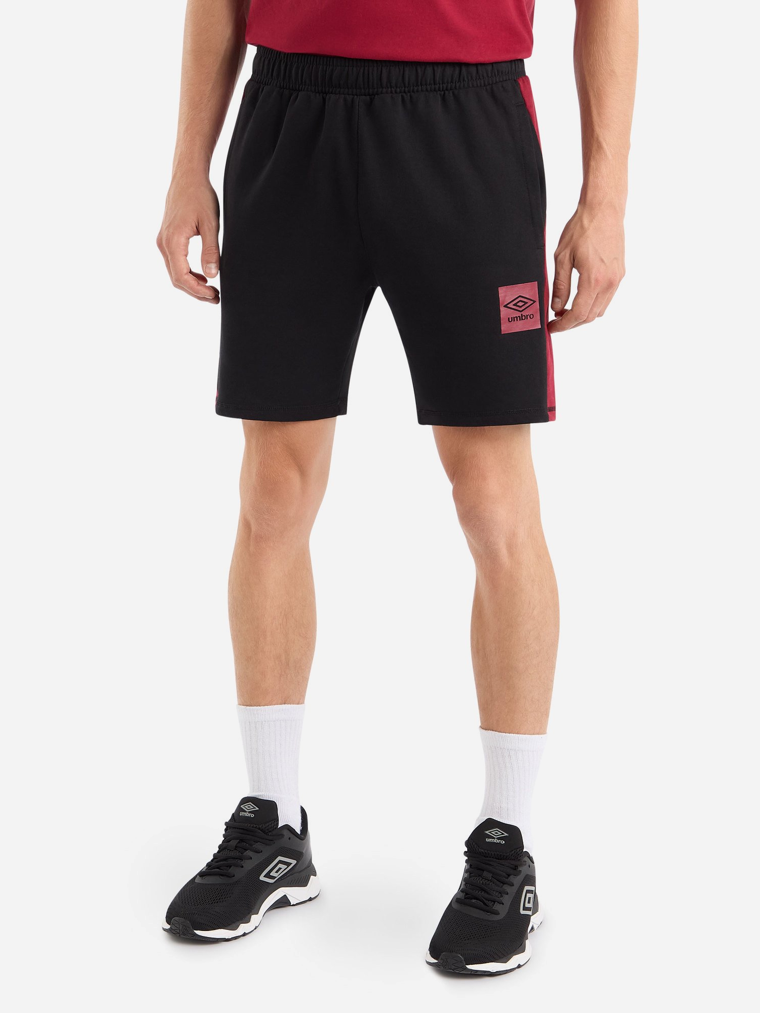 Акція на Шорти бавовняні короткі чоловічі Umbro Terrace Short 66542U-MLB M Чорні від Rozetka