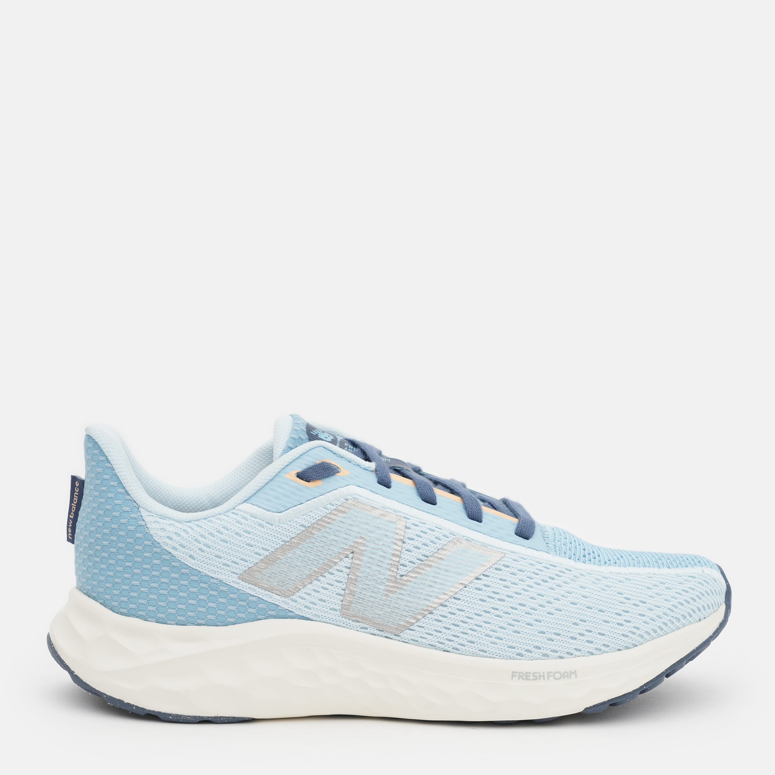 Акція на Жіночі кросівки для бігу New Balance Arishi V4 WARISYB4 39 (8US) 25 см Блакитні від Rozetka