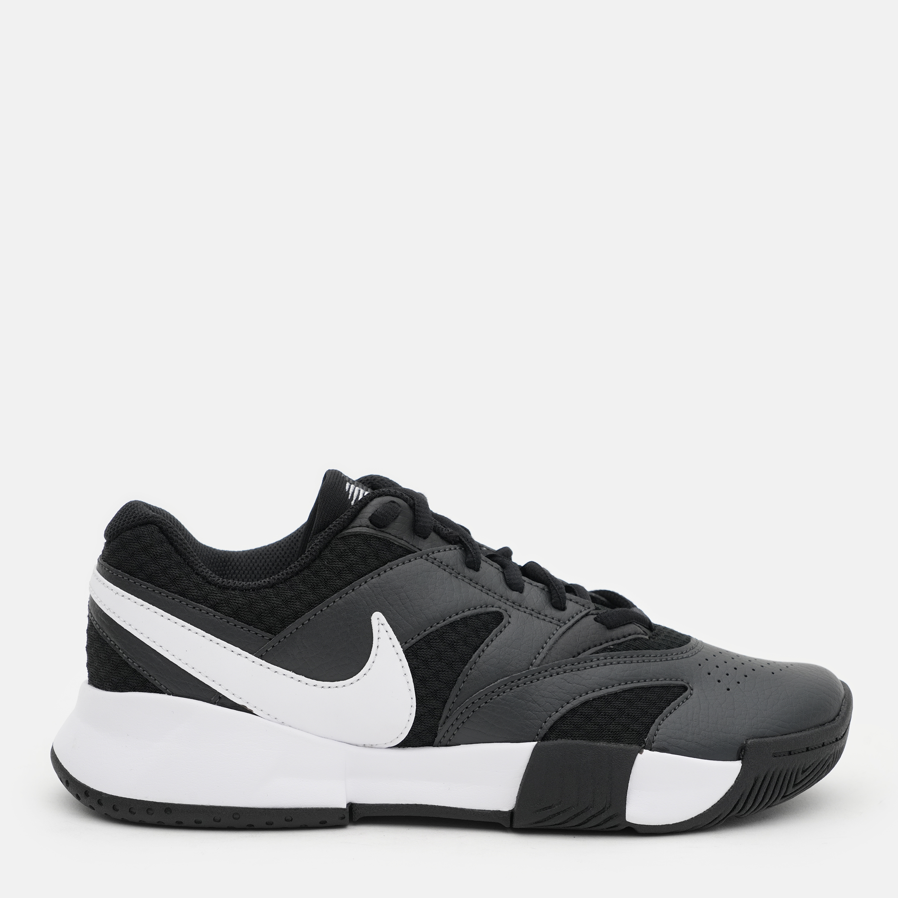 Акція на Жіночі кросівки для тенісу Nike Court Lite 4 FD6575-001 38 (7US) 24 см Чорні від Rozetka