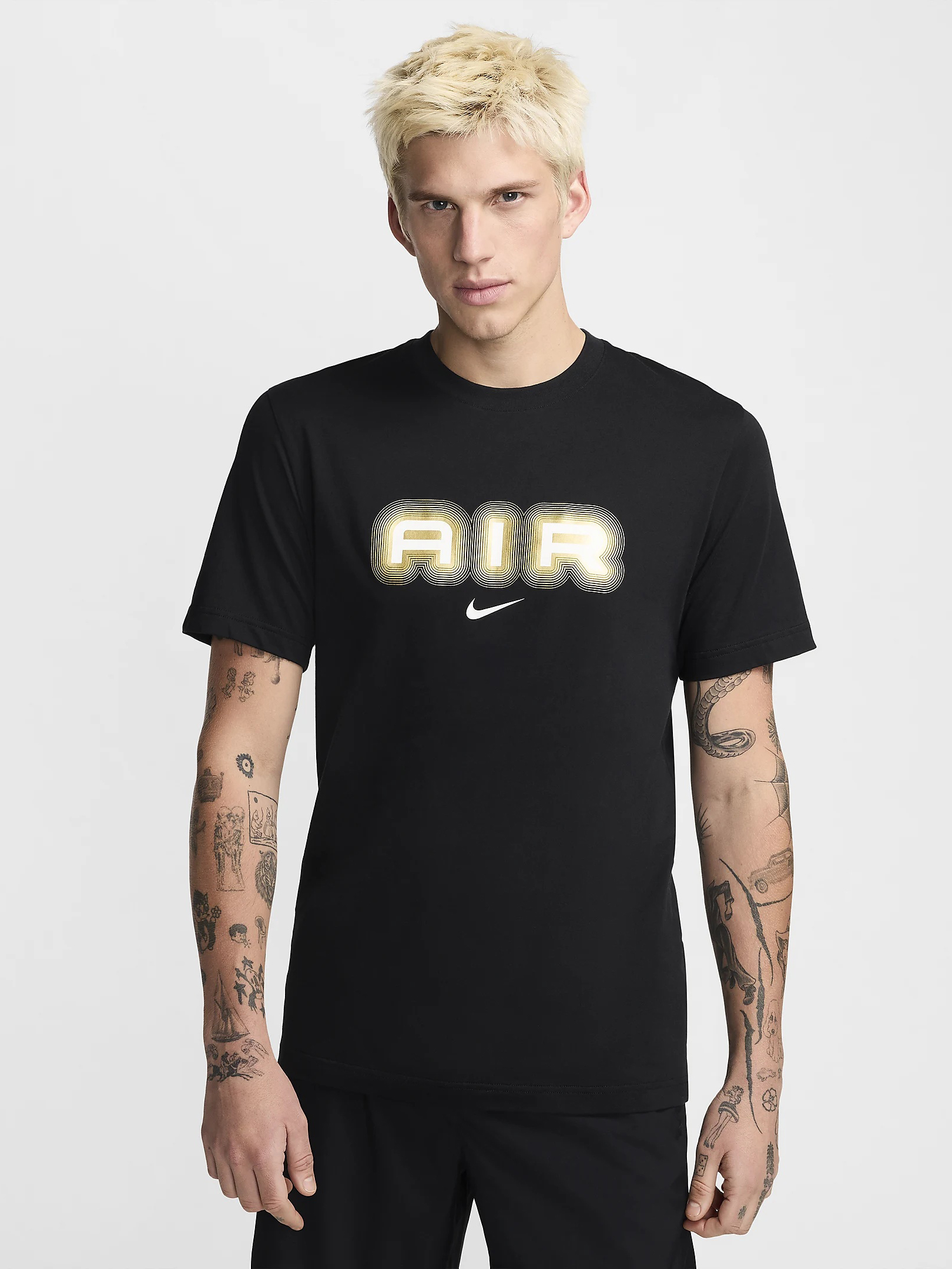 Акція на Футболка бавовняна чоловіча Nike M Nsw Sw Air Graphic Tee HM0185-010 L Чорна від Rozetka