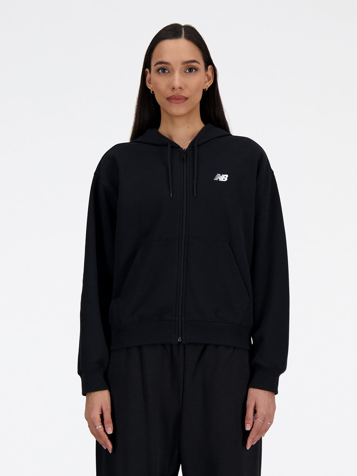 Акція на Толстовка на блискавці утеплена жіноча New Balance Essentials Fleece FZ WJ41502BK XS Чорна від Rozetka