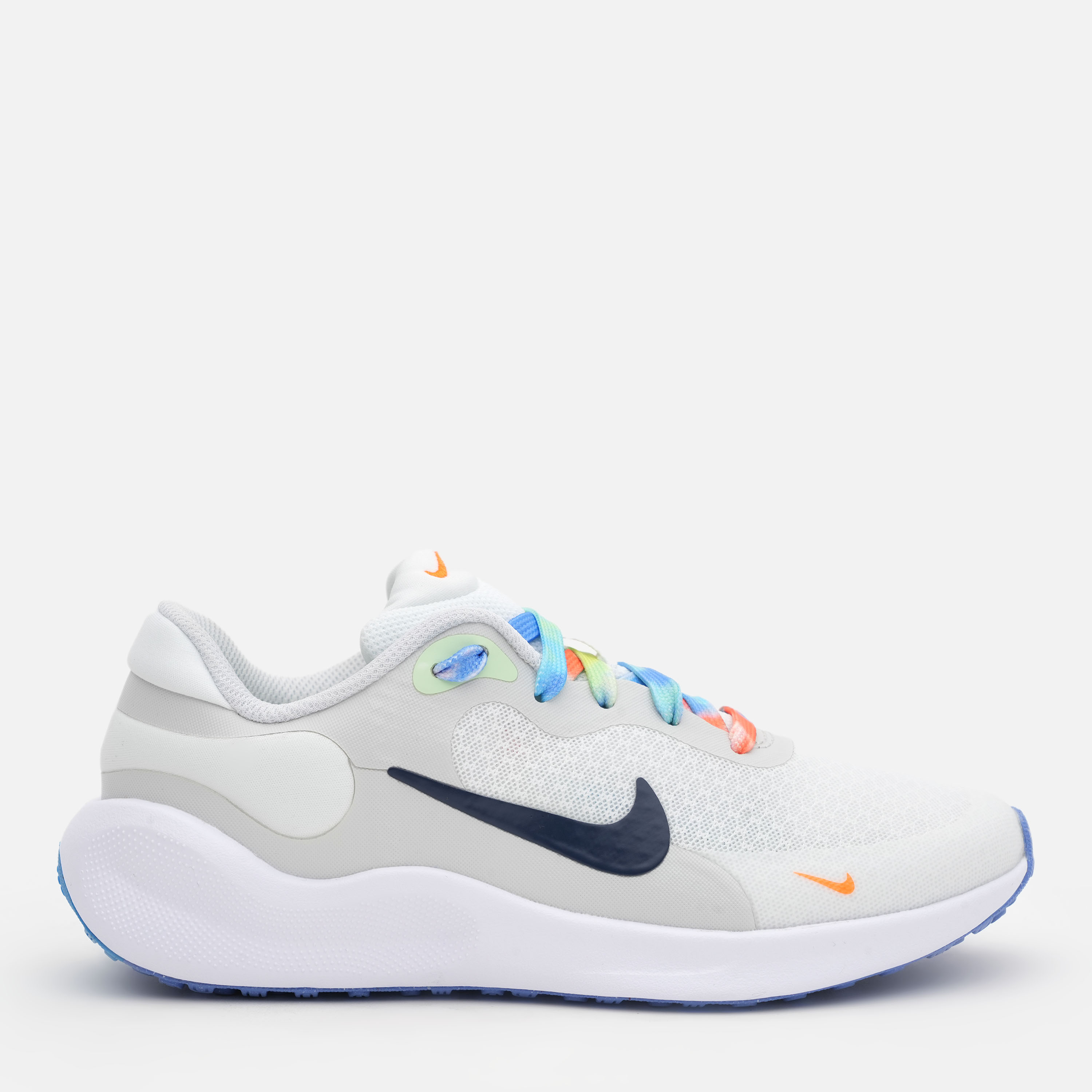 Акція на Підліткові кросівки для дівчинки Nike Revolution 7 Nn Se FN4991-100 40 (7Y) Різнокольорові від Rozetka