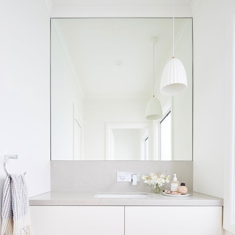 

Зеркало в черной алюминиевой раме Spark-decor Simple Silver 1000 х 2000